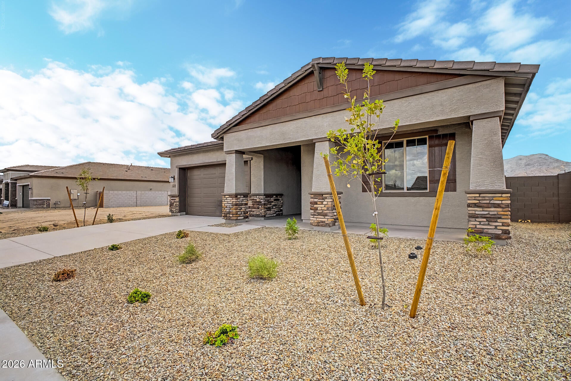 22227 W BLACKHAWK Drive