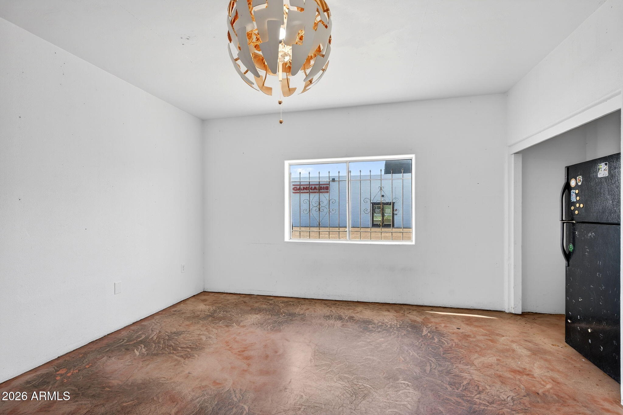 THOMAS PLACE - Commercial Lease