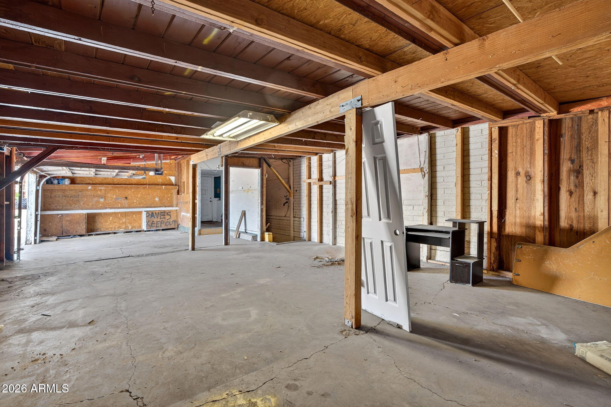 THOMAS PLACE - Commercial Lease