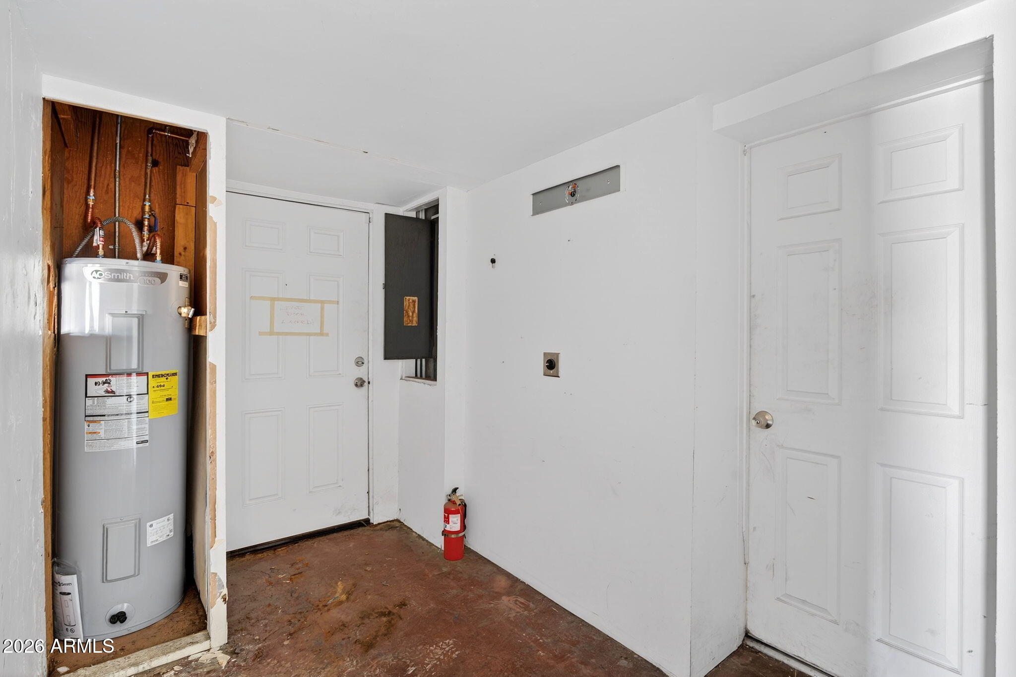 THOMAS PLACE - Commercial Lease
