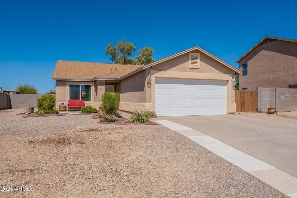 Photo of 11966 W Carousel Drive, Arizona City, AZ 85123 (MLS # 6917292)