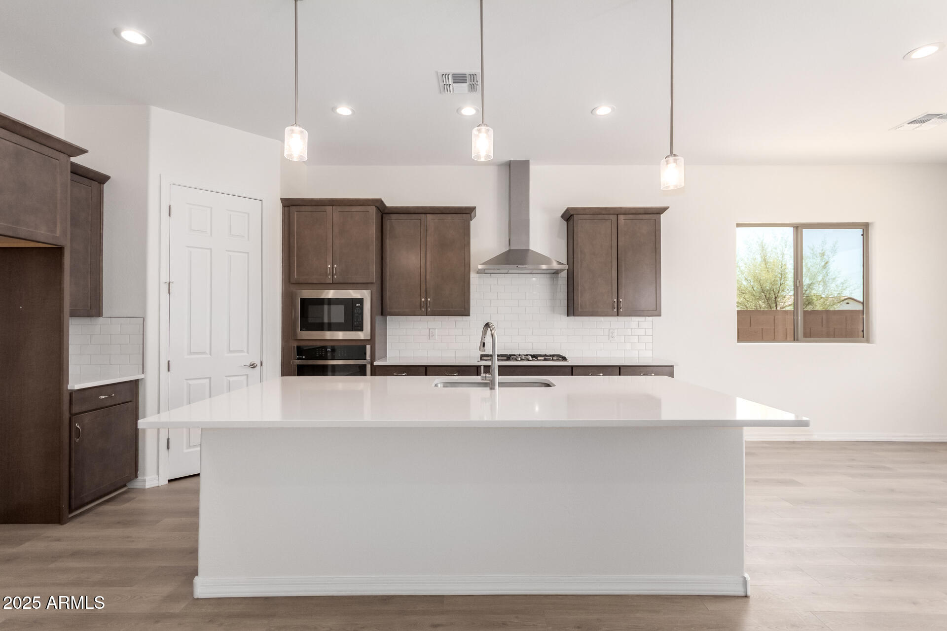 17225 W CALLE LEJOS --