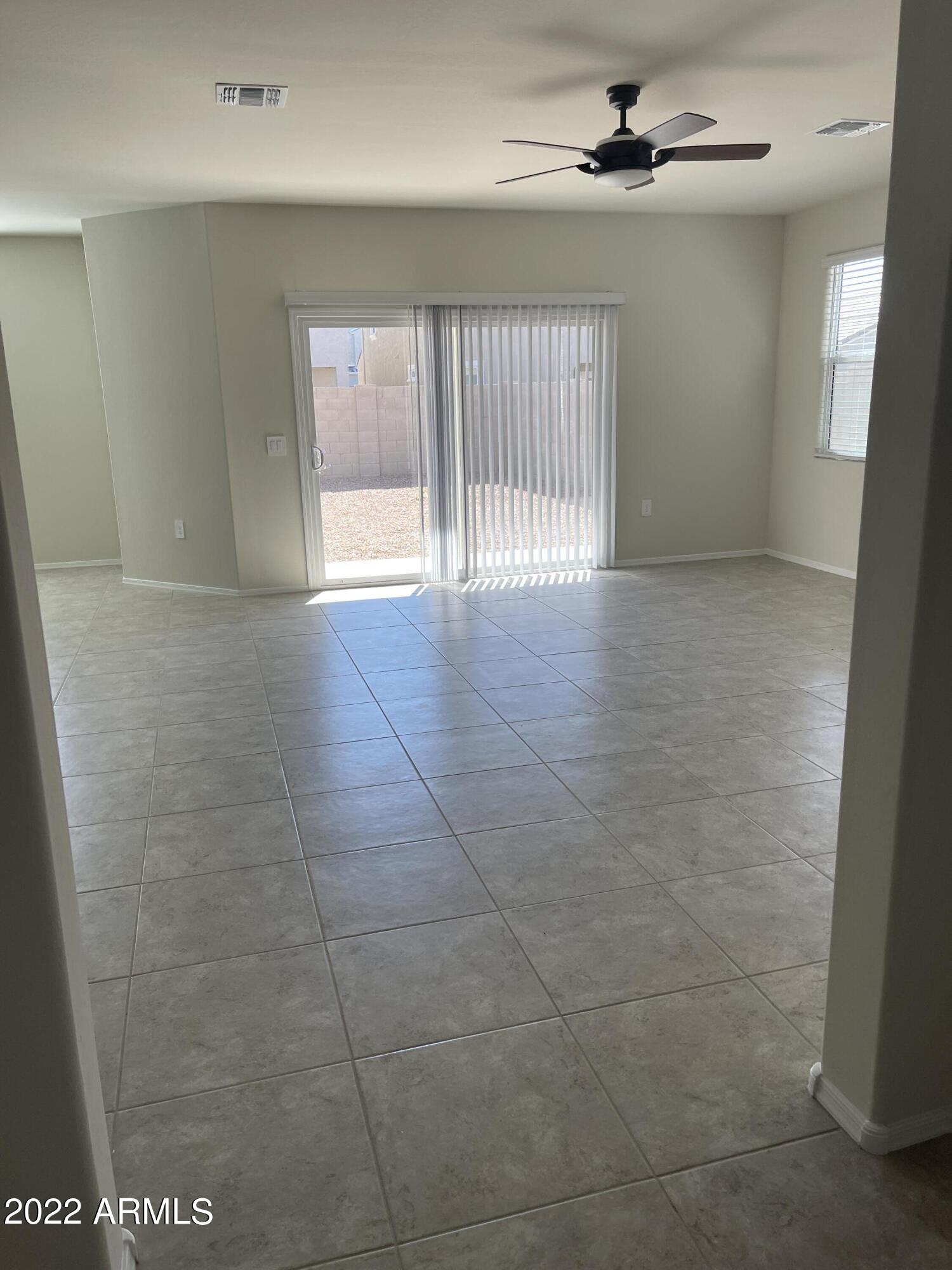 36597 W SANTA CLARA Avenue