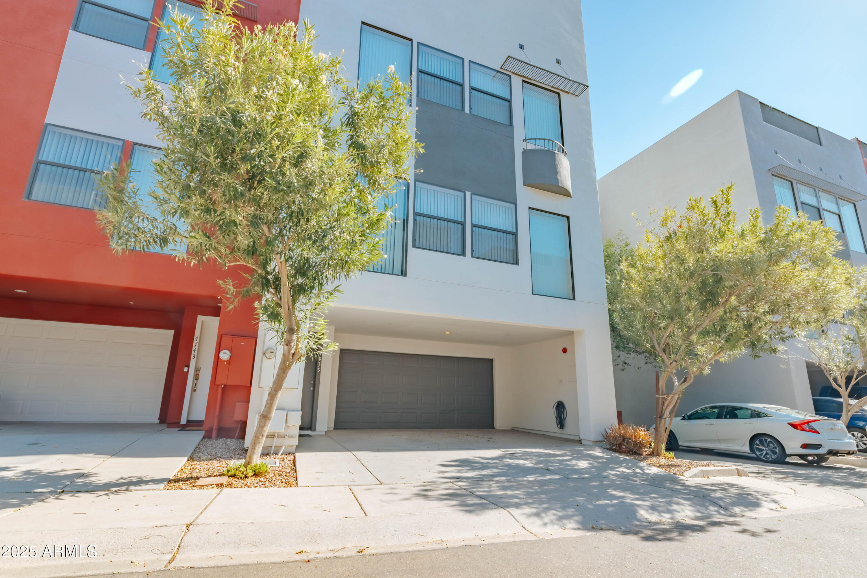 4739 E CULVER Street