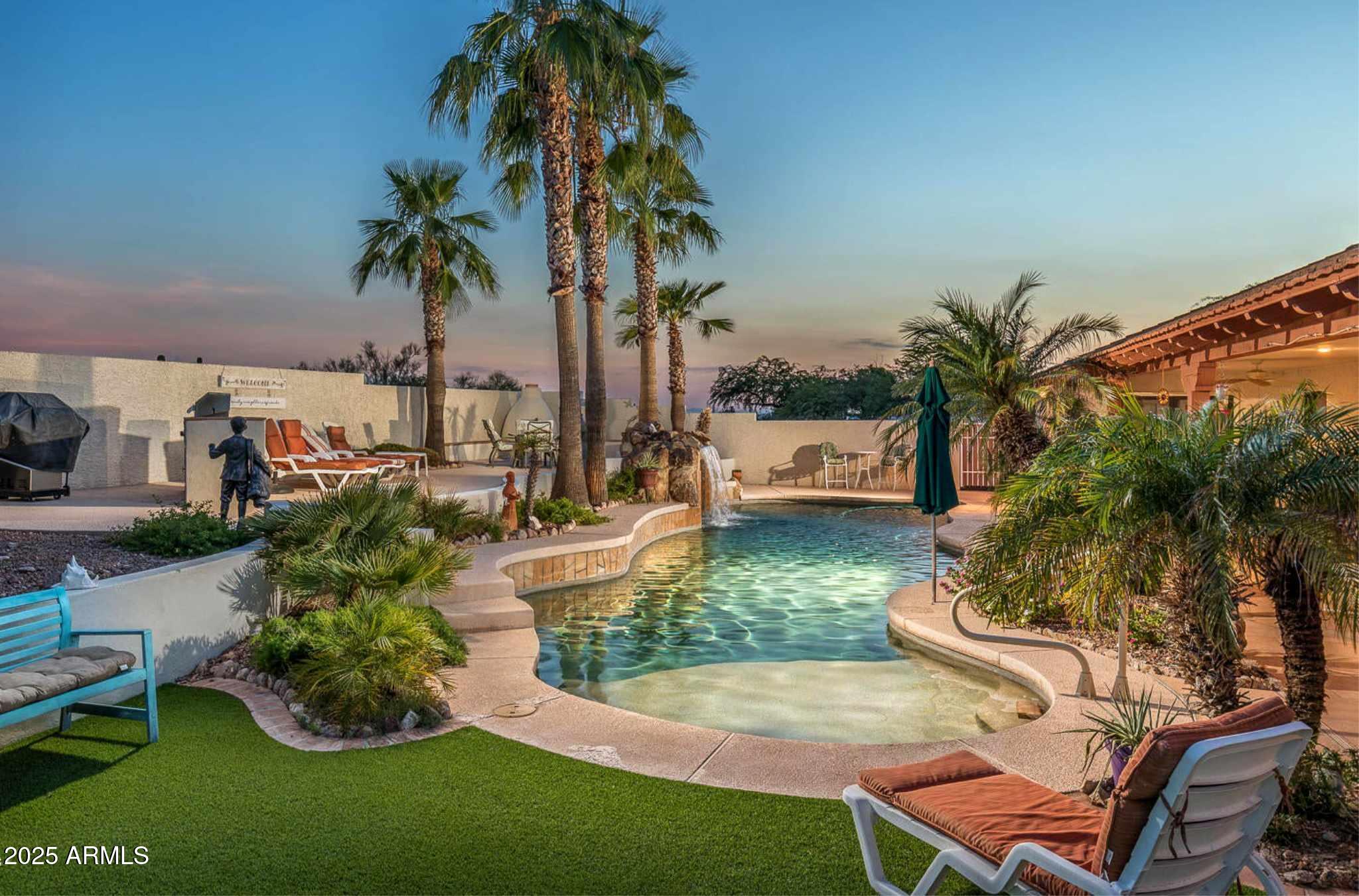 10523 E SLEEPY HOLLOW Trail