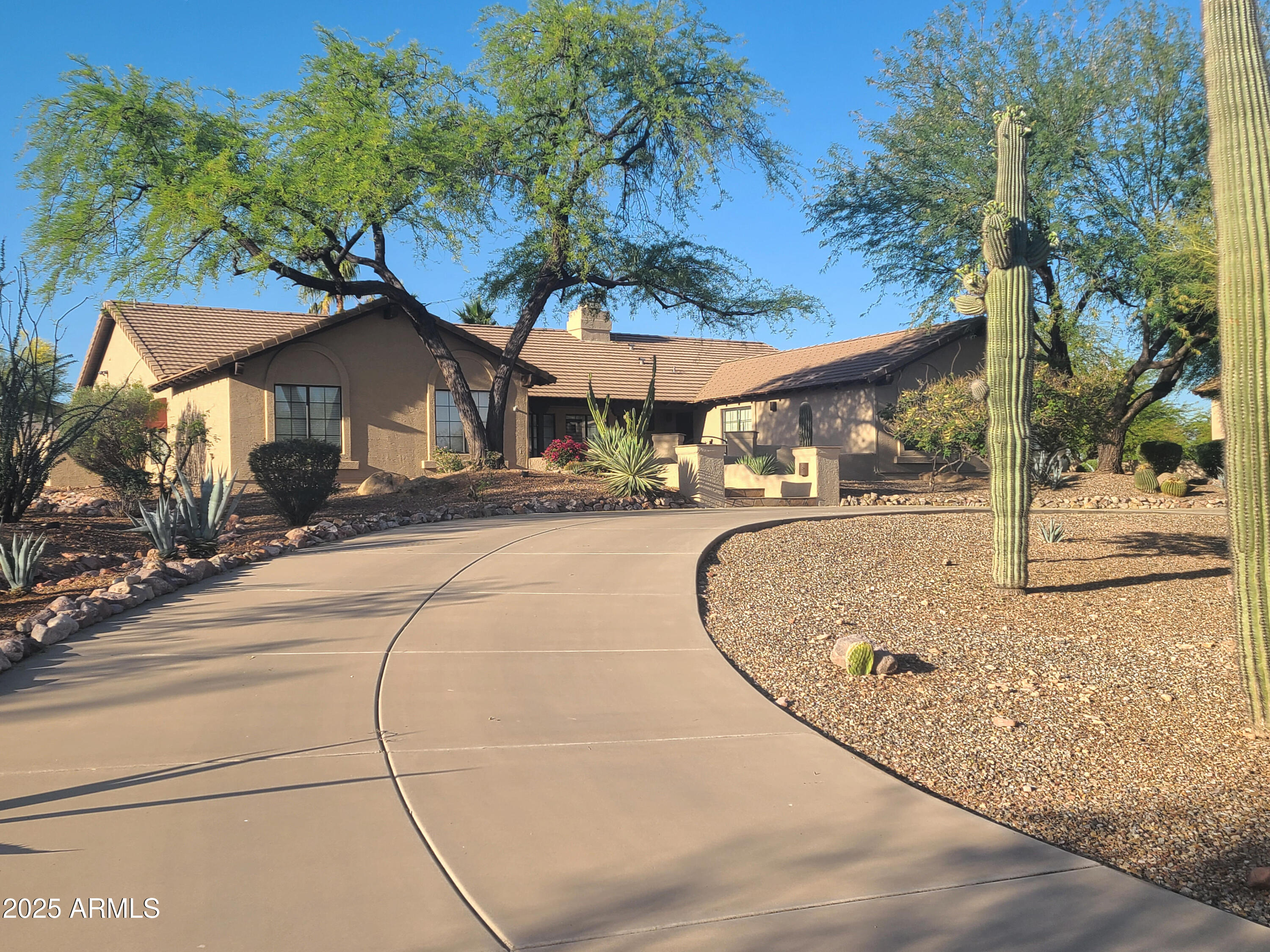 10523 E SLEEPY HOLLOW Trail