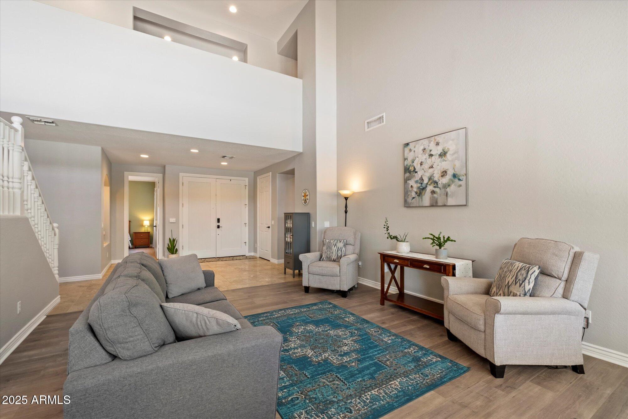 Chandler, Arizona 85249, United States, 7 Bedrooms Bedrooms, ,4 BathroomsBathrooms,Residential,Pending,110949