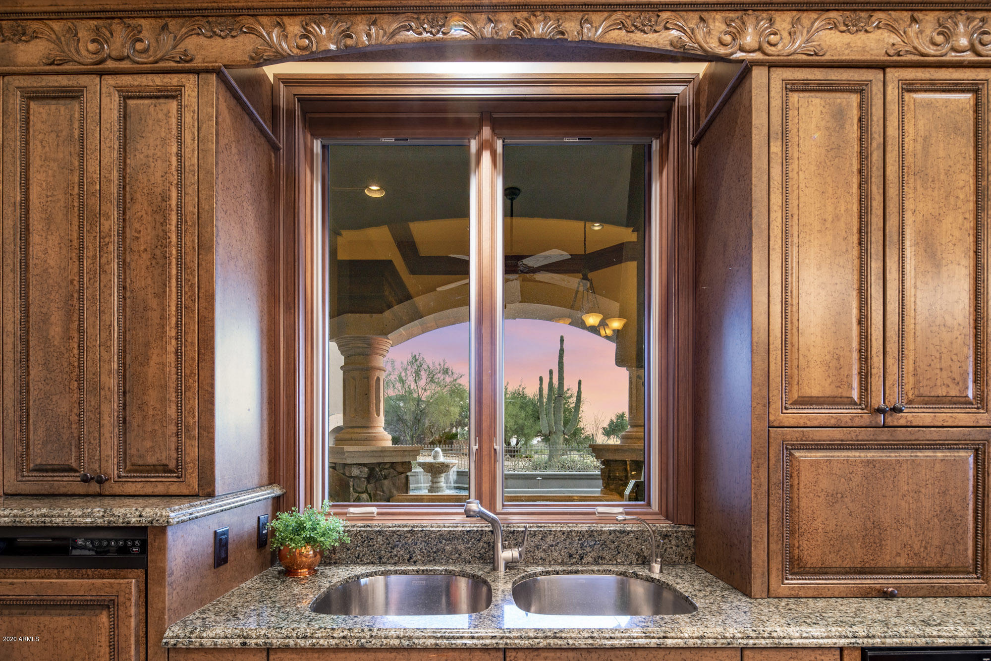 ESTANCIA - Residential