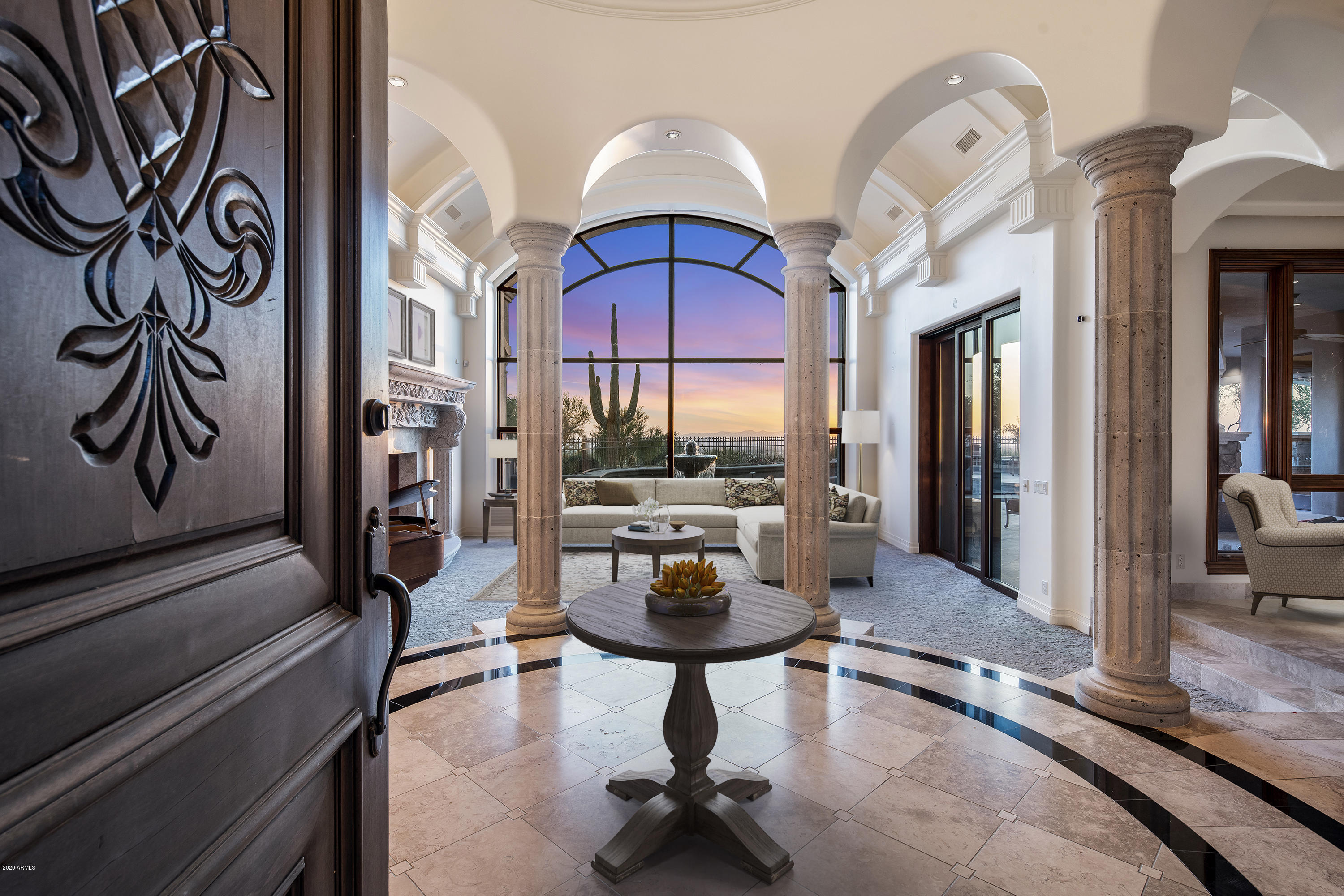 ESTANCIA - Residential