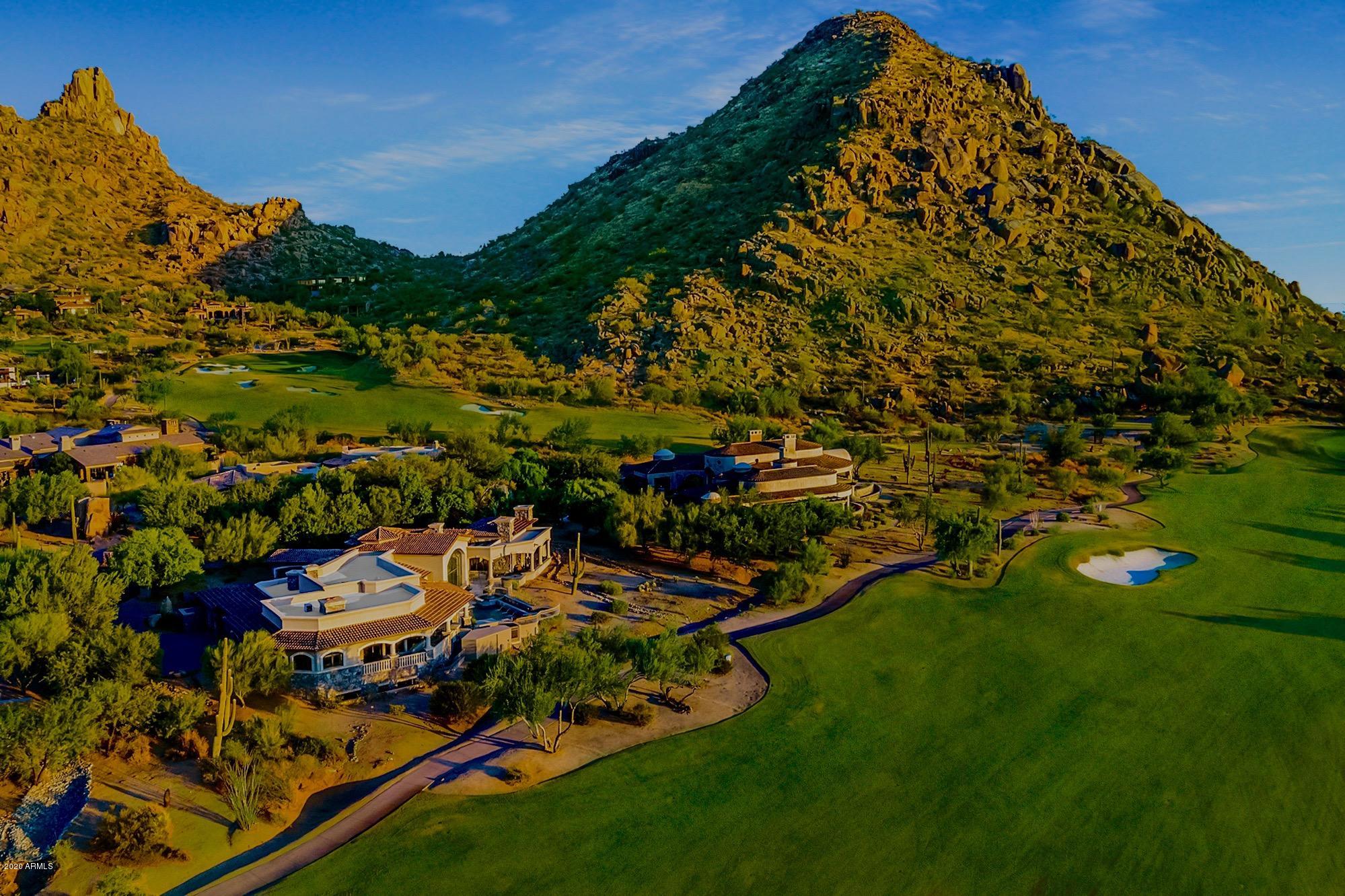 ESTANCIA - Residential