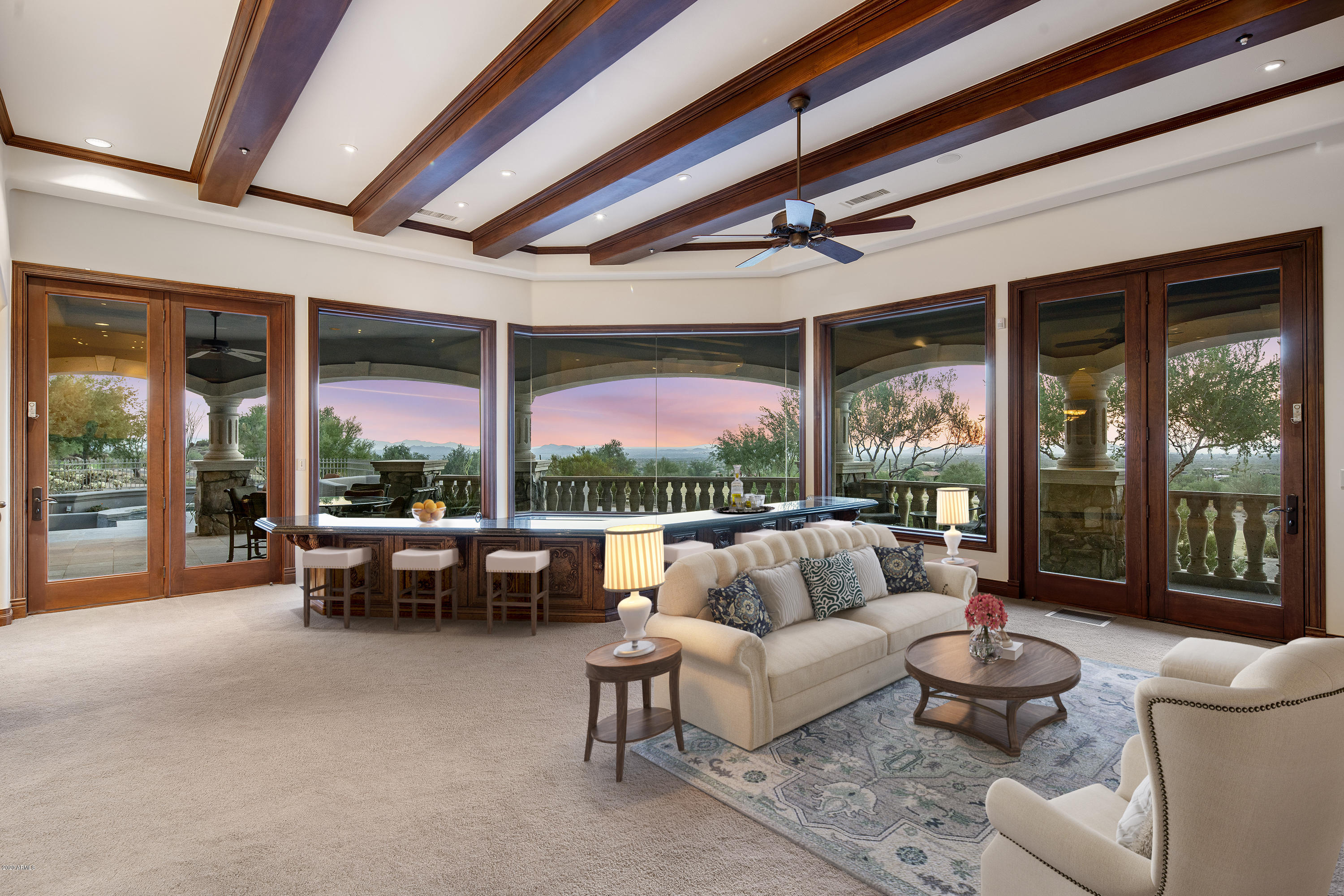 ESTANCIA - Residential