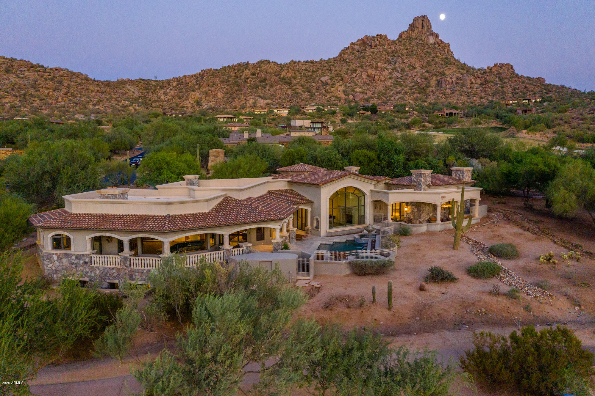 ESTANCIA - Residential