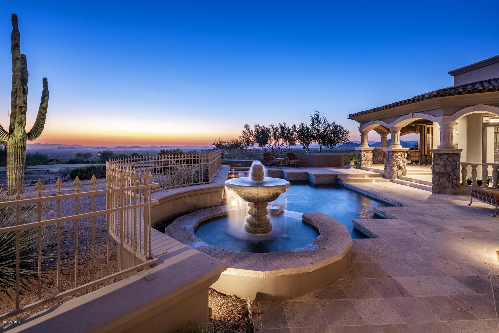 ESTANCIA - Residential