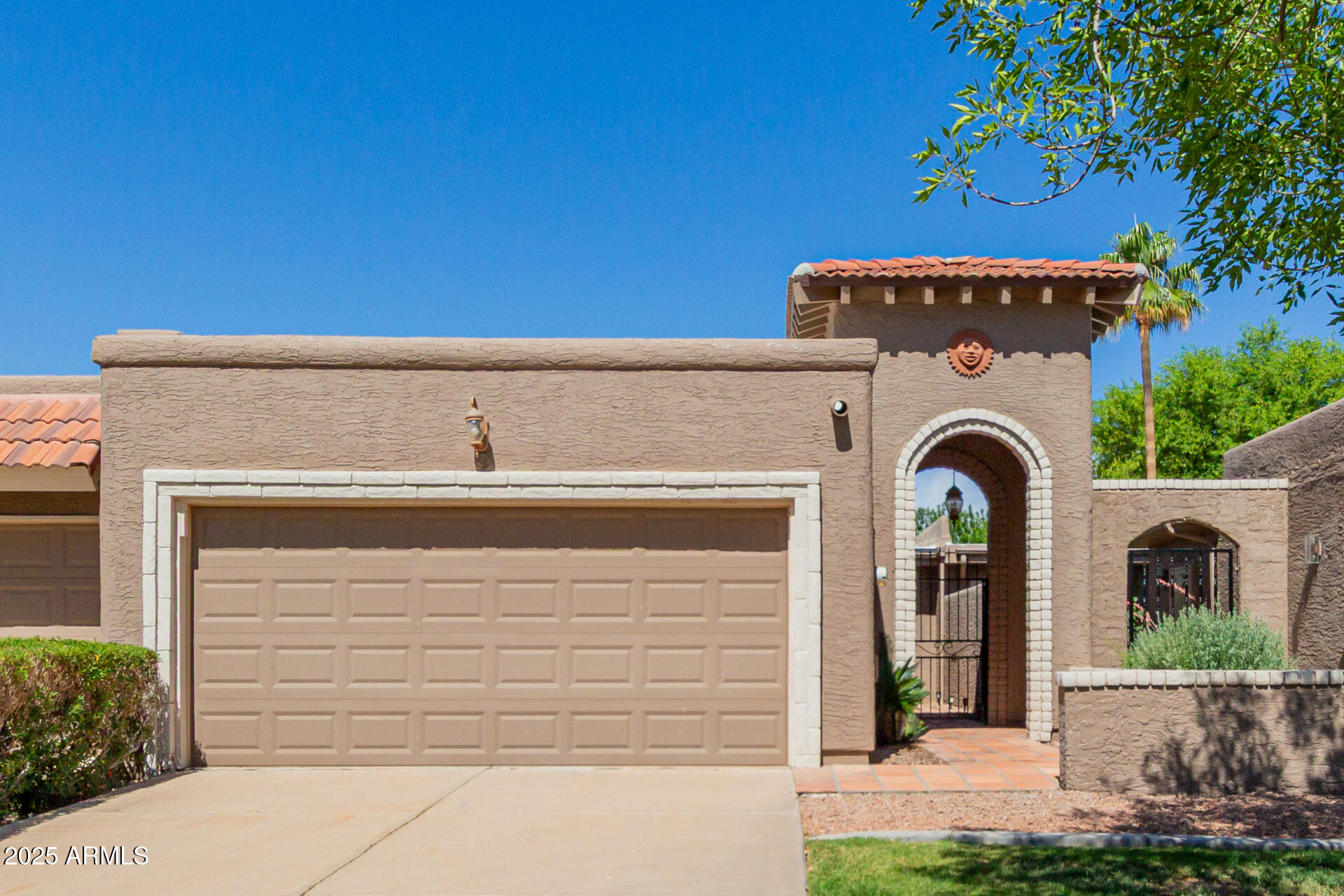 25230 S BERRY BROOK Drive