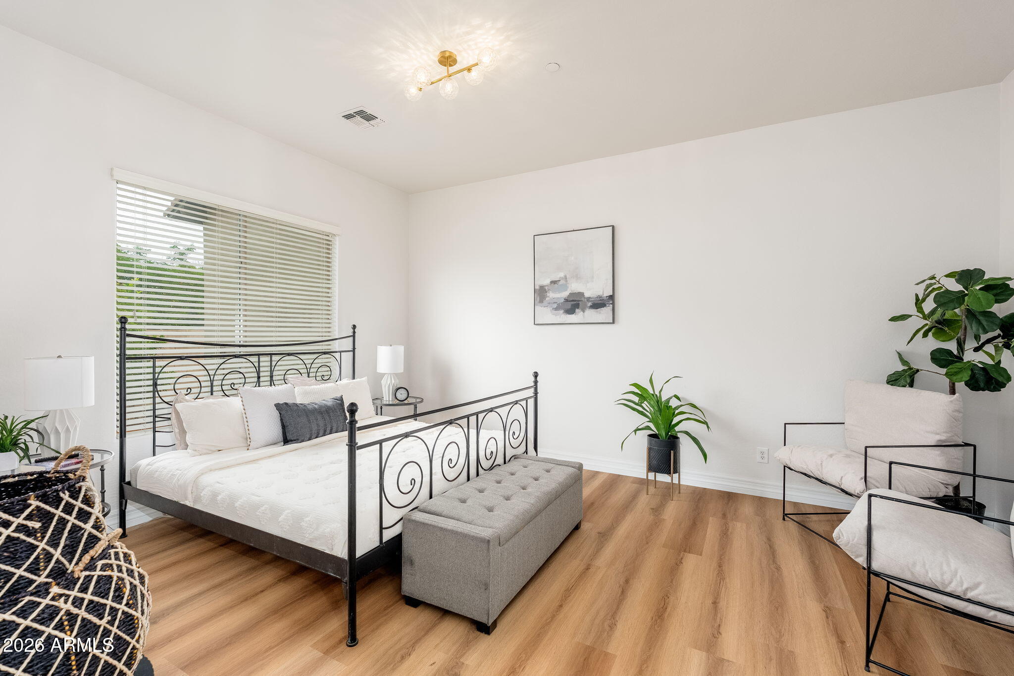AVIANO - Residential
