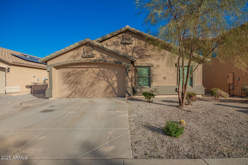 Photo of 4533 S 236th Drive, Buckeye, AZ 85326 (MLS # 6958894)