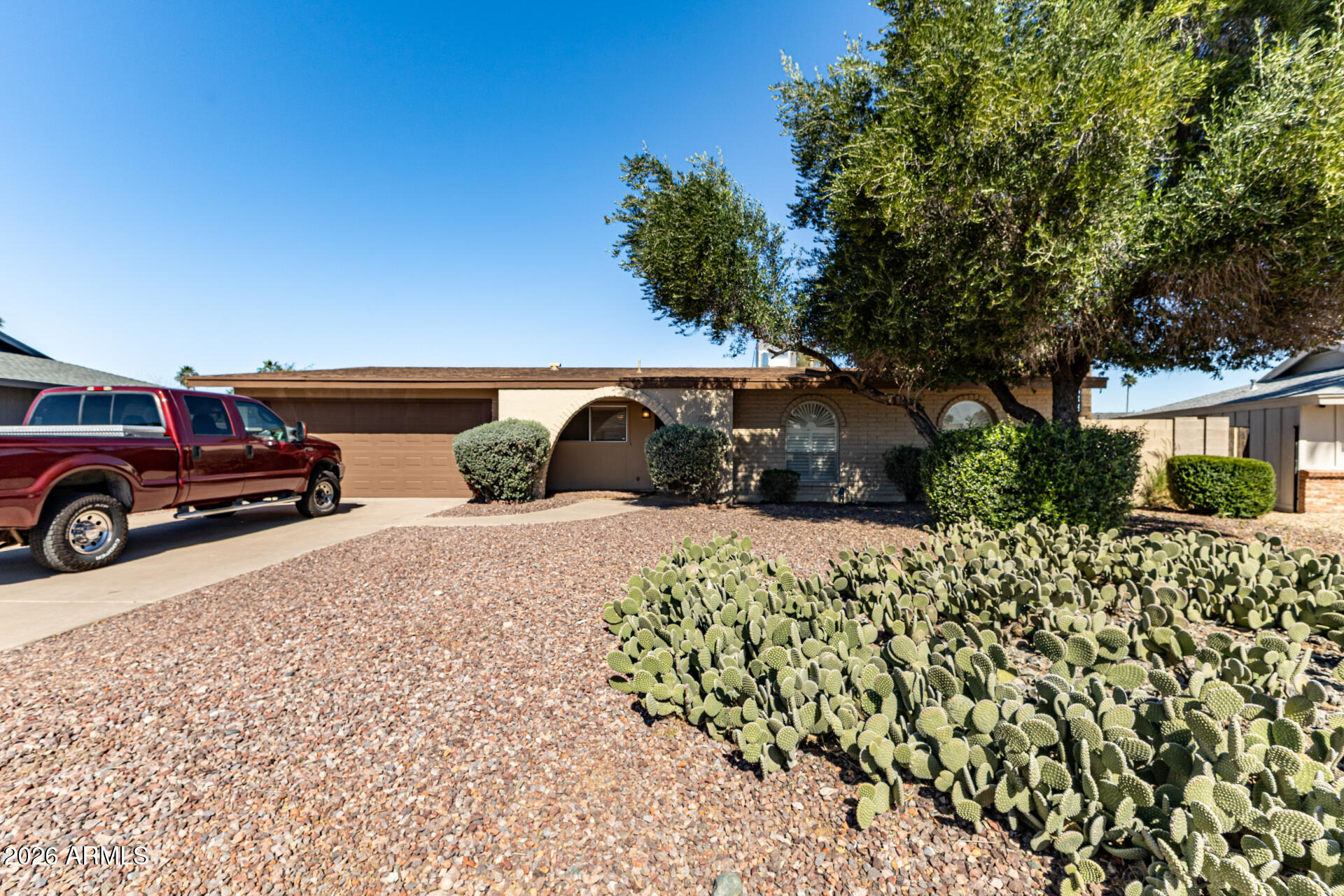 3924 E CORTEZ Street