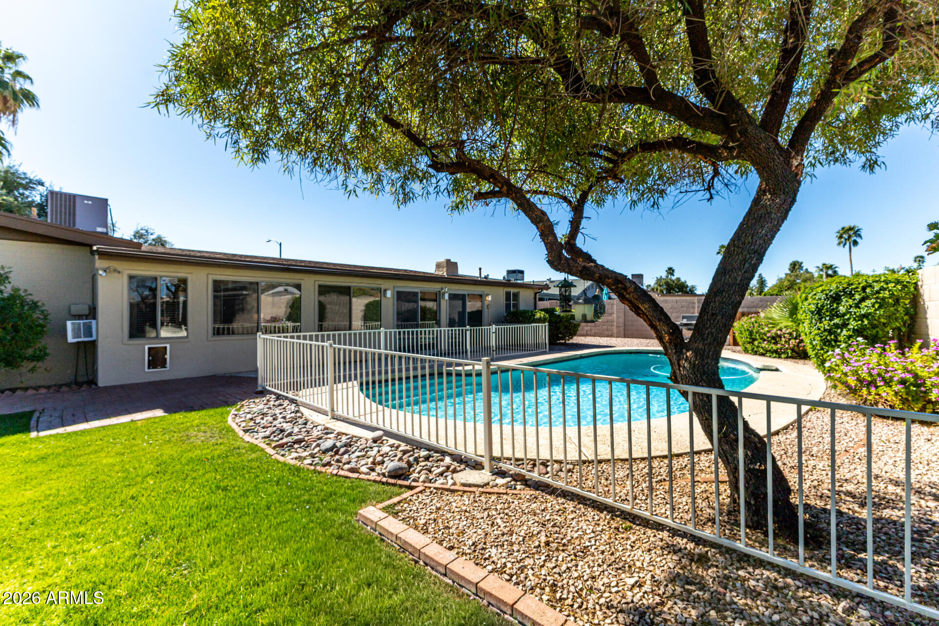 3924 E CORTEZ Street