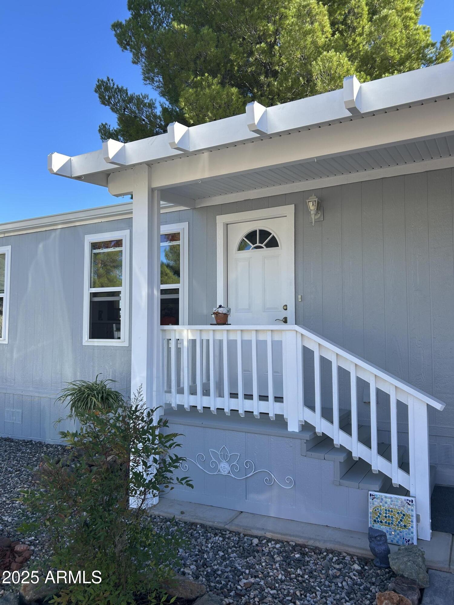 2050 W State Route 89A -- W 252