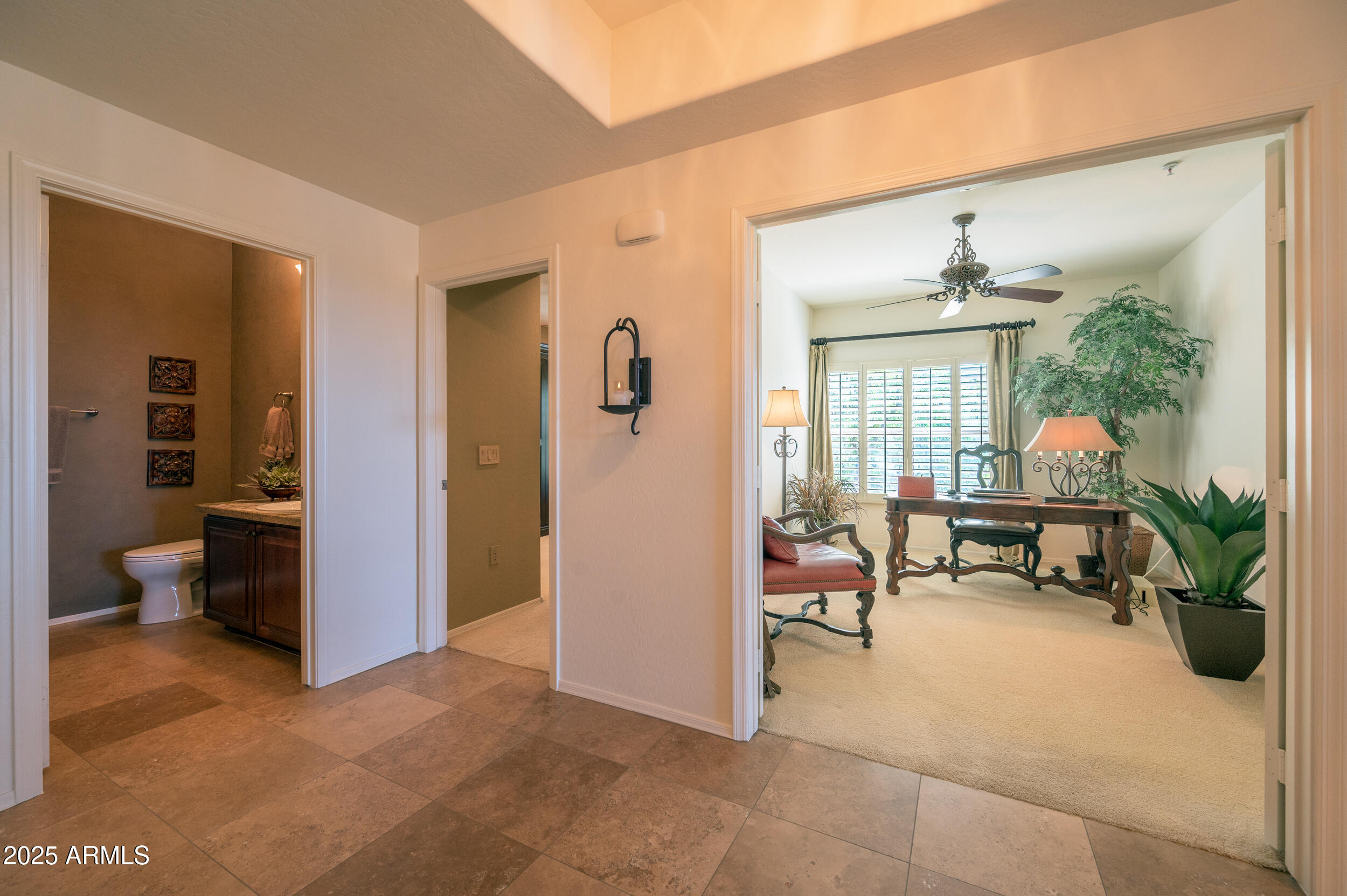 19700 N 76TH Street 2001