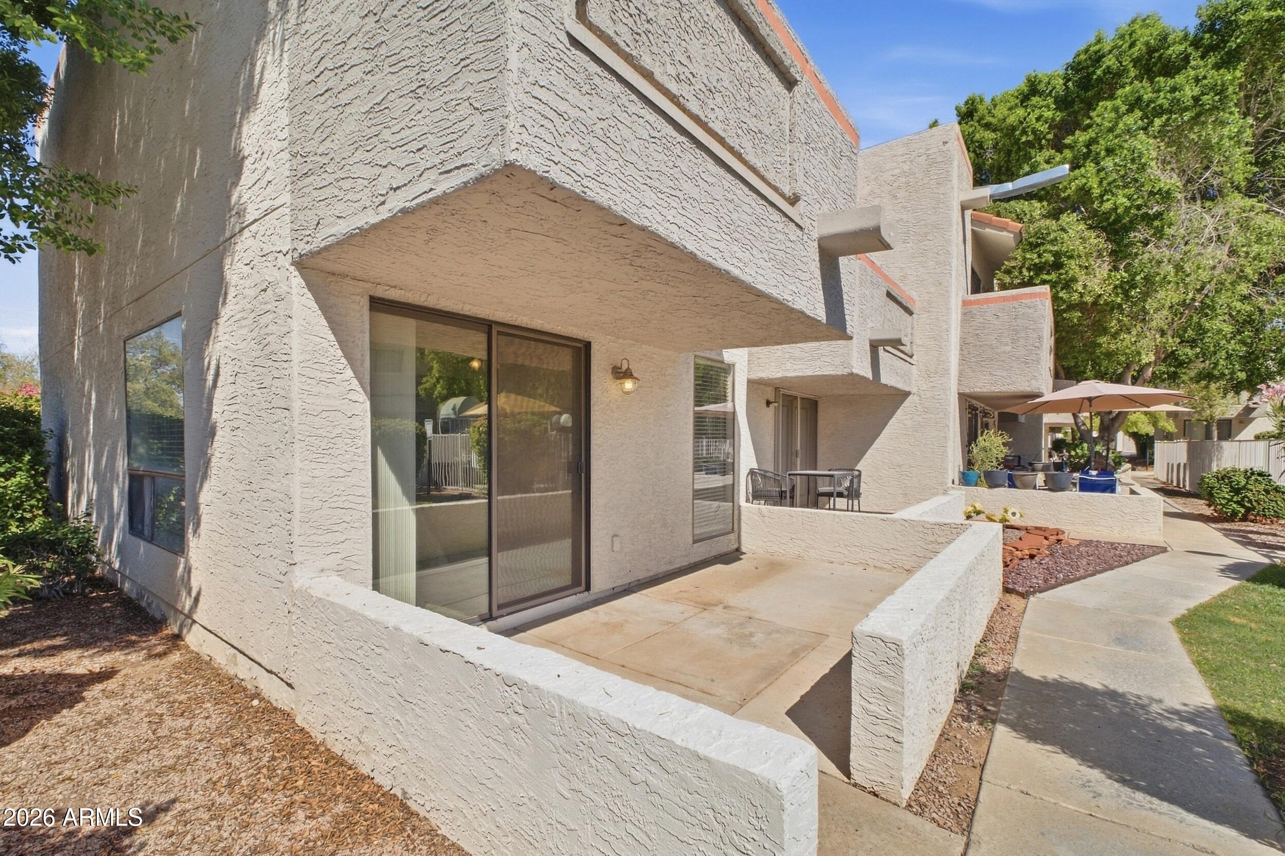 835 N GRANITE REEF Road 28