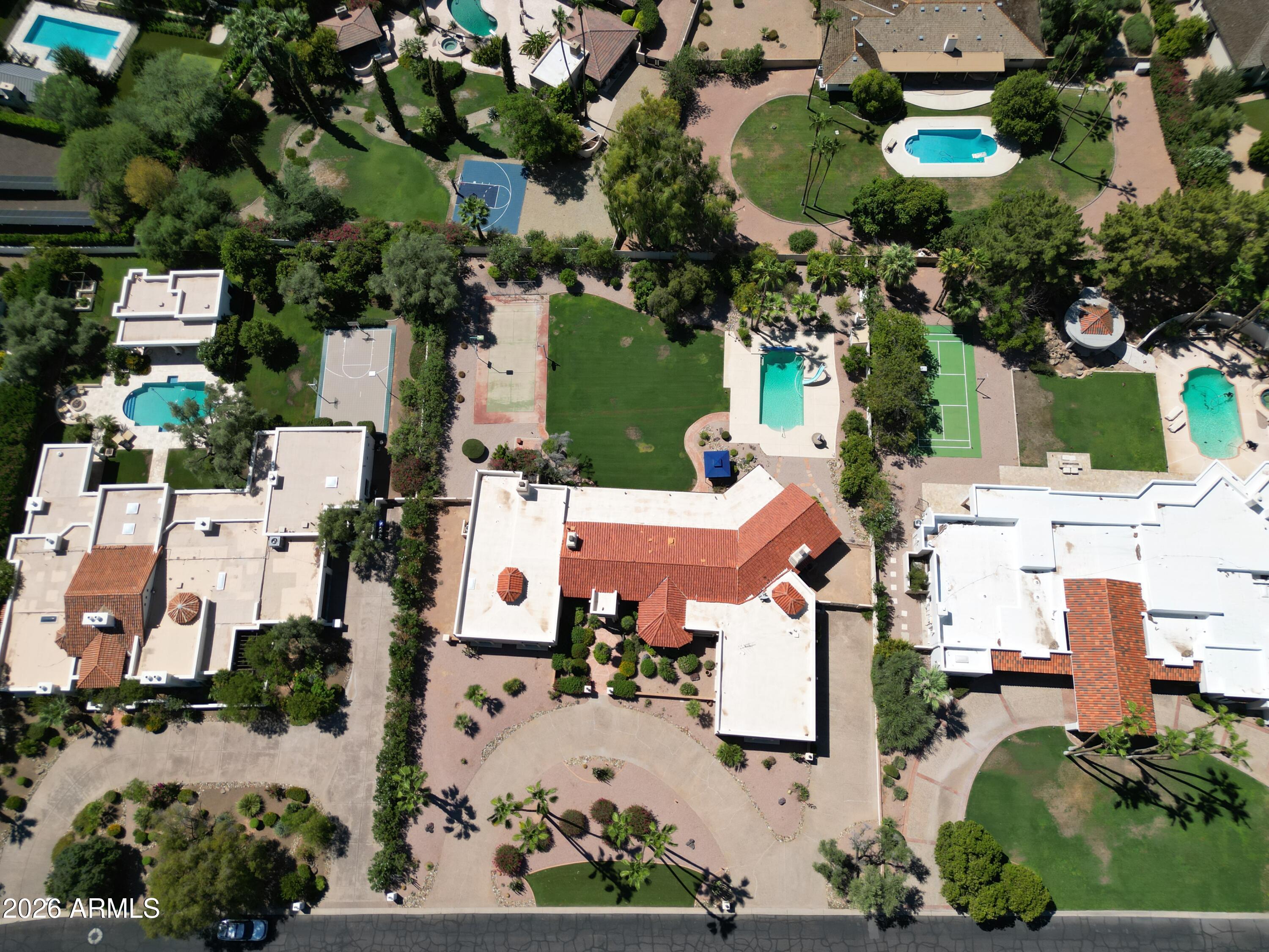 6301 E NAUMANN Drive