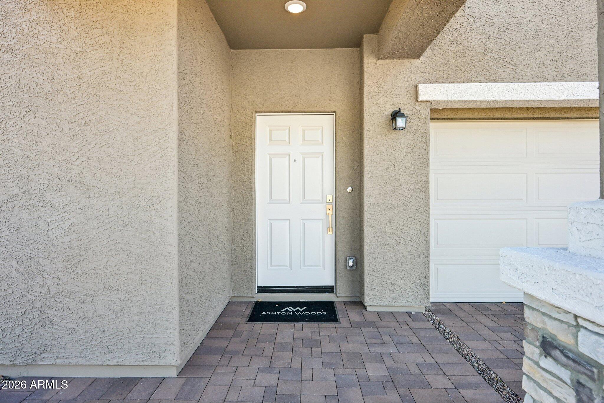 18247 W CAMINO DE ORO --