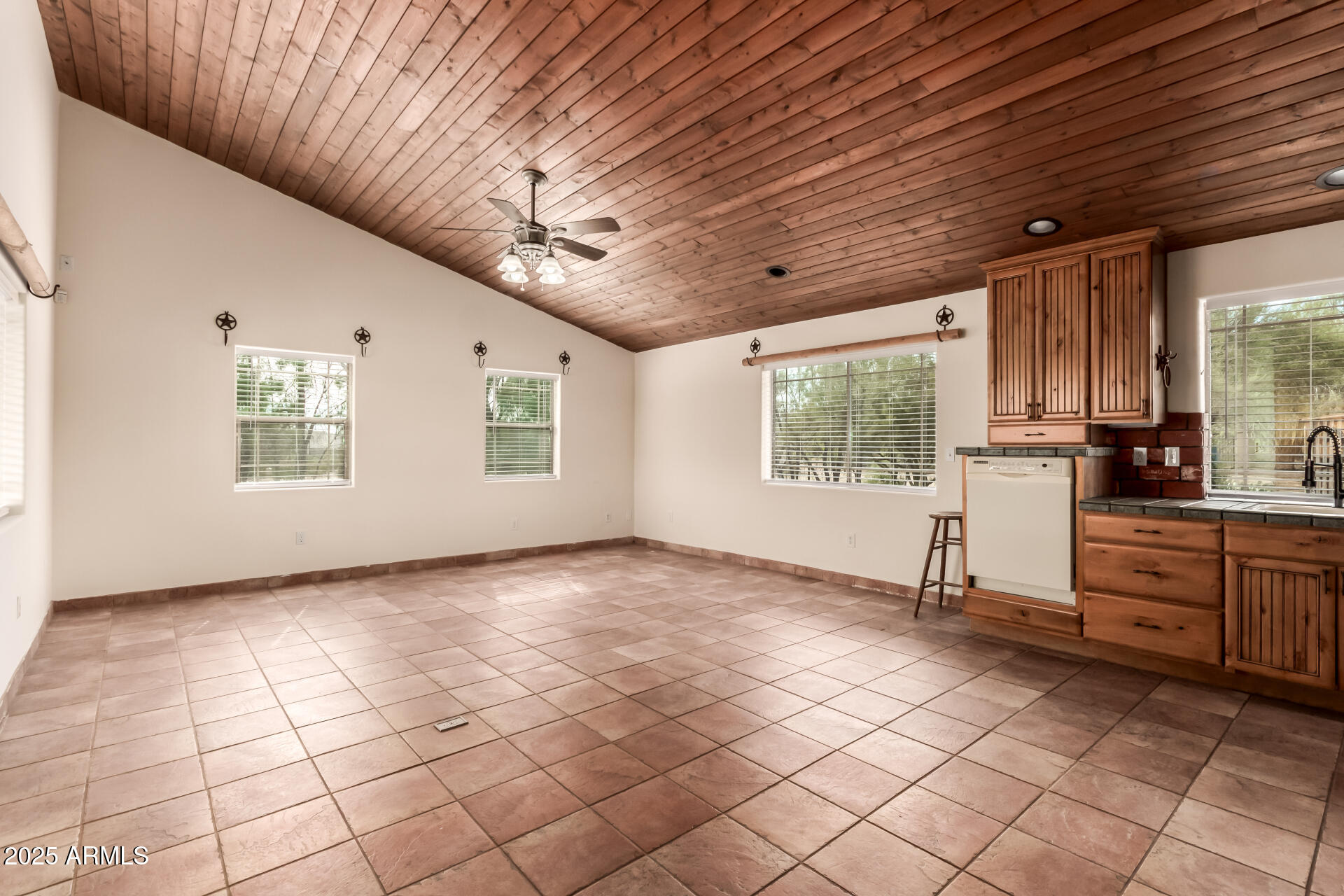 28516 N 141ST Street