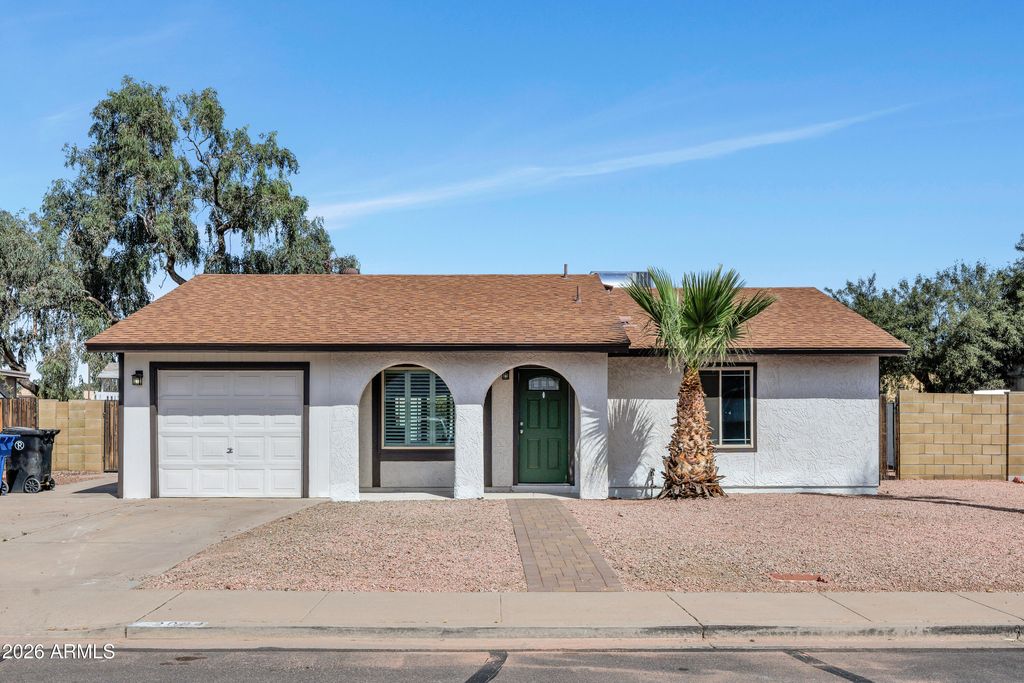 Photo of 2064 W Obispo Avenue, Mesa, AZ 85202 (MLS # 6999082)