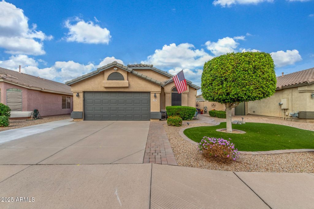 Photo of 1724 E Pony Lane, Gilbert, AZ 85295 (MLS # 6950139)