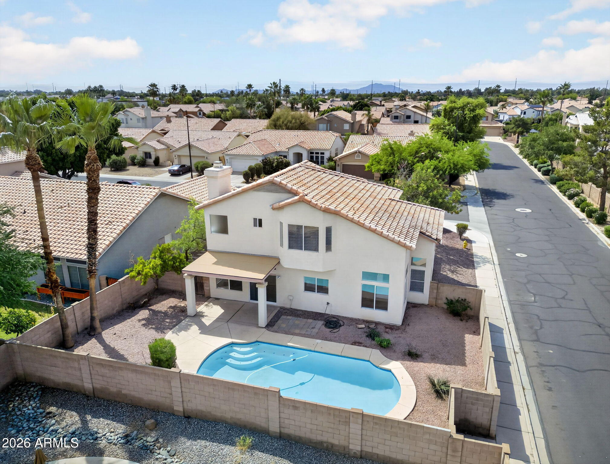 1542 E Stanford Avenue