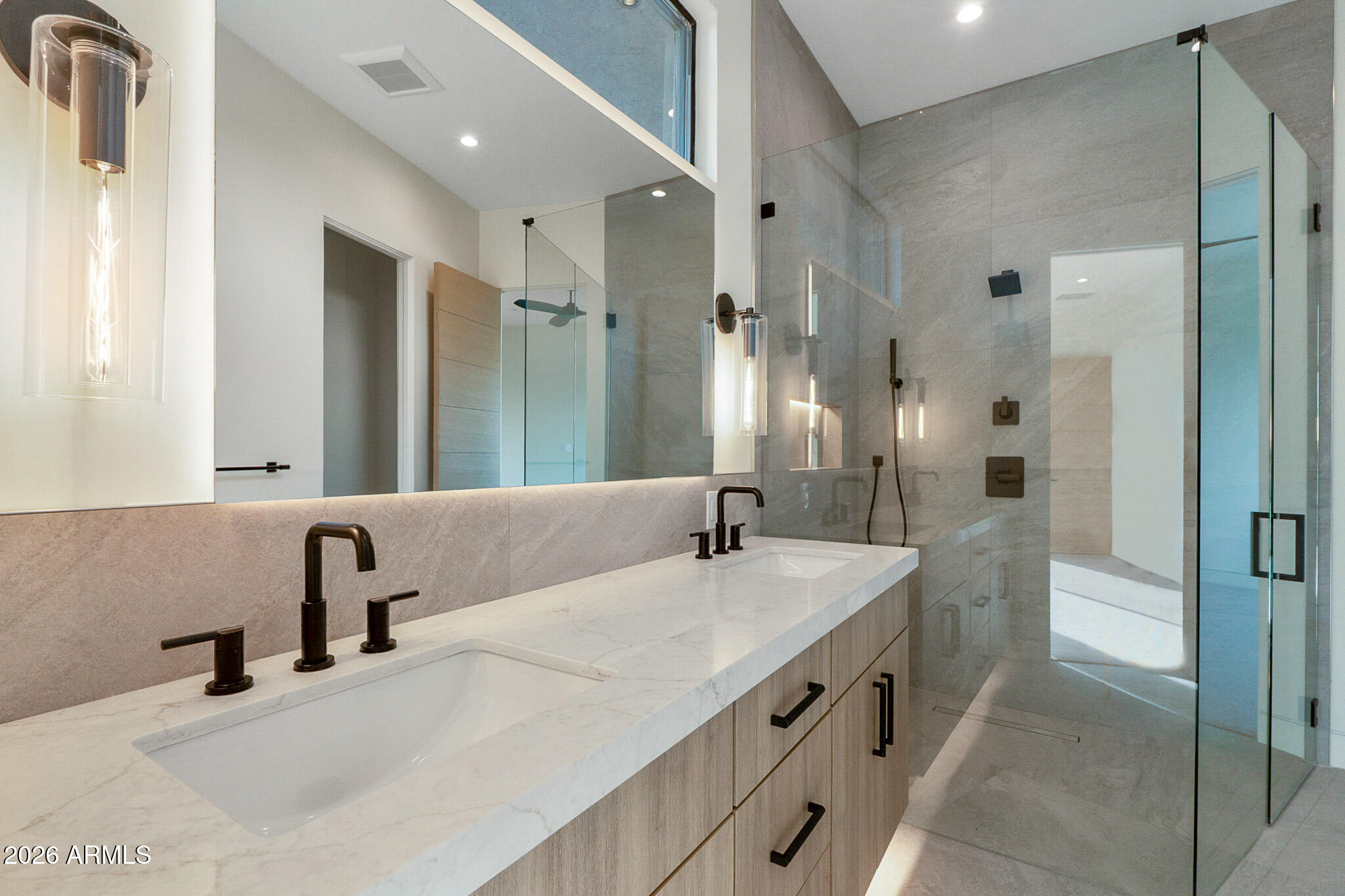 EAGLE CANYON AT LAS SENDAS - Residential