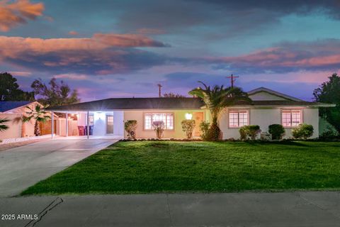 Photo of 6901 E Oak Street, Scottsdale, AZ 85257 (MLS # 6868232)