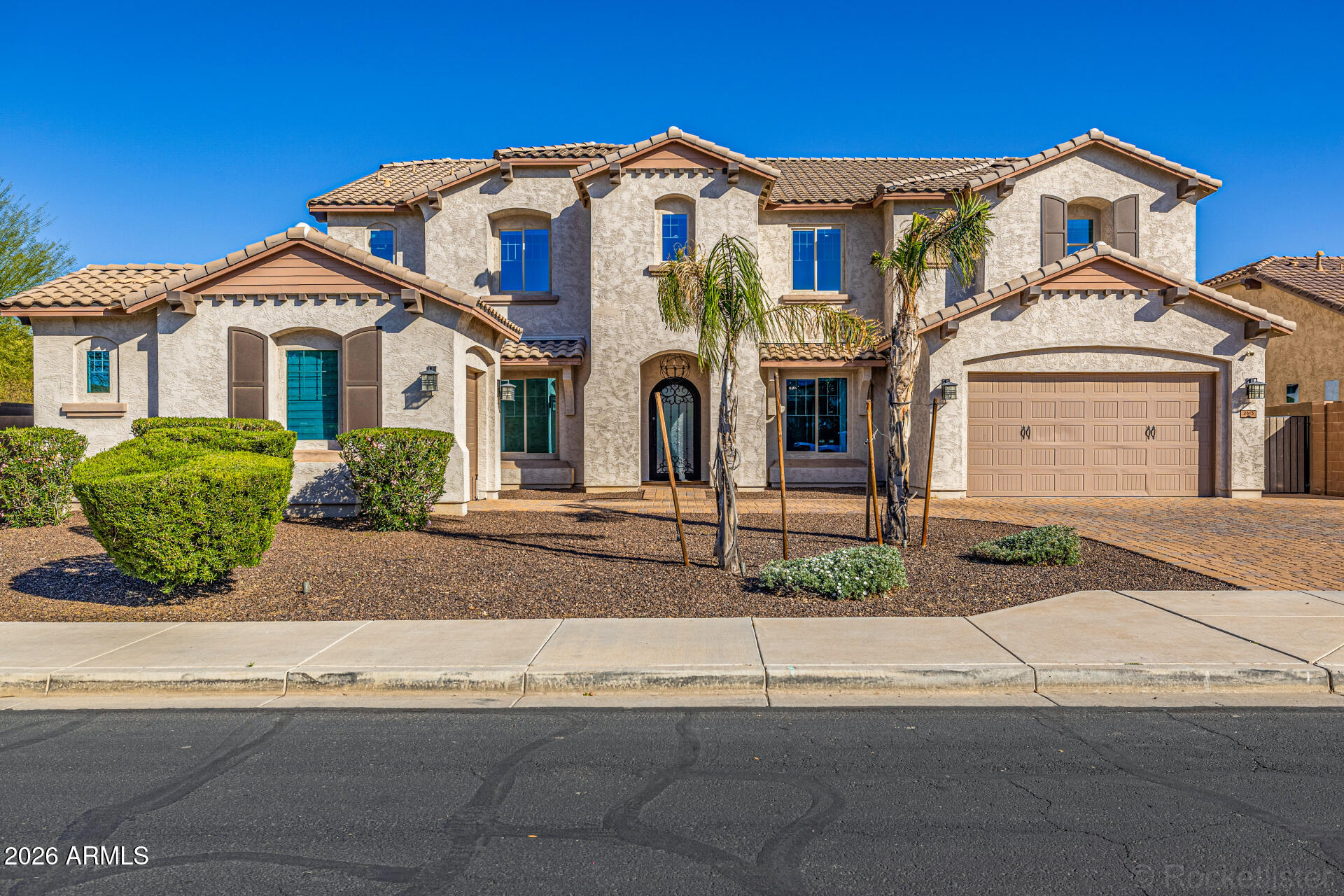 2613 S Velvendo Drive