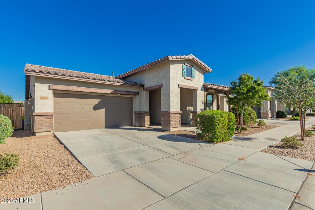 Photo of 23092 E Via Del Oro, Queen Creek, AZ 85142 (MLS # 6948222)