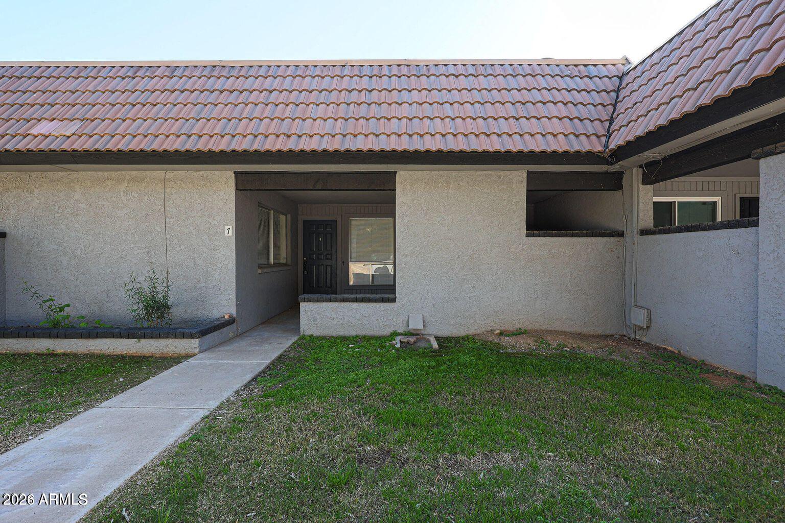 9001 W ELM Street 7