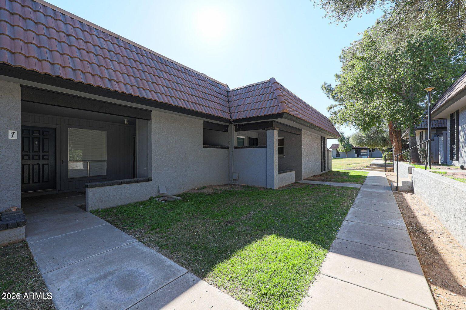 9001 W ELM Street 7