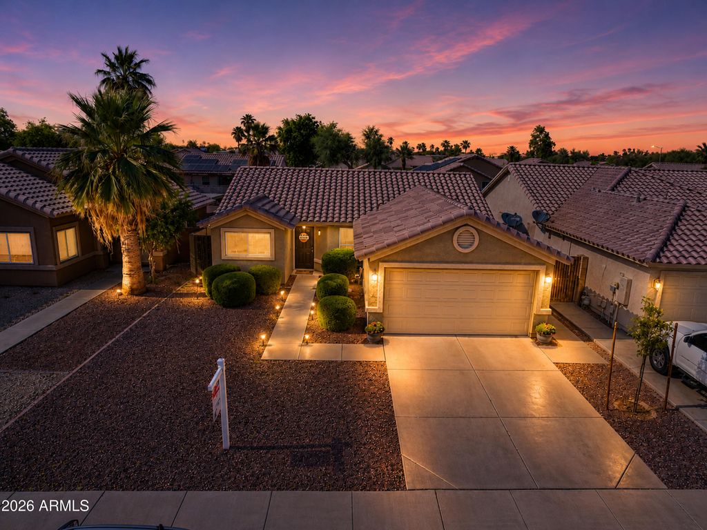 Photo of 16118 W Lincoln Street, Goodyear, AZ 85338 (MLS # 7023507)