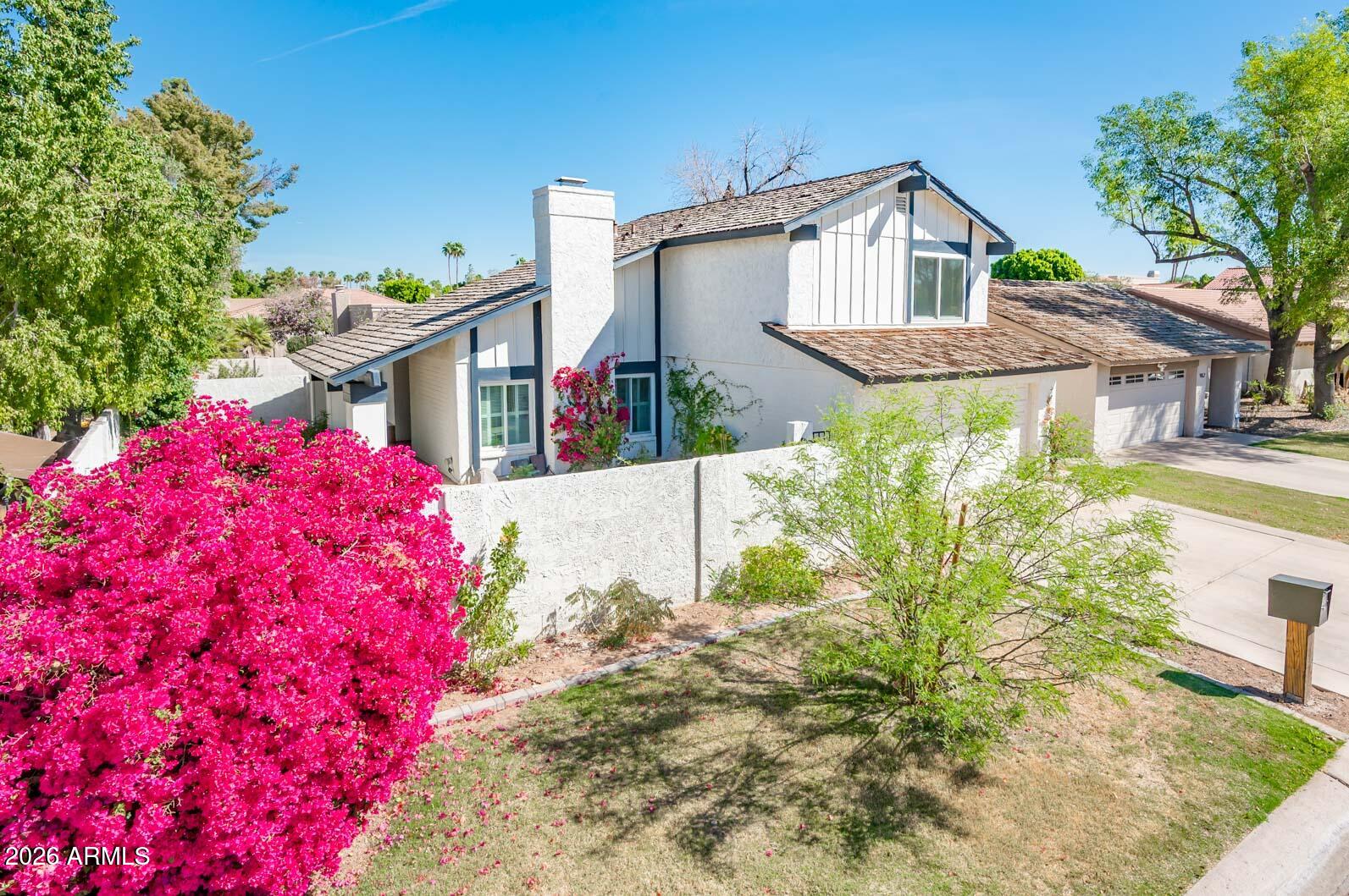 958 E LOBSTER TRAP Lane