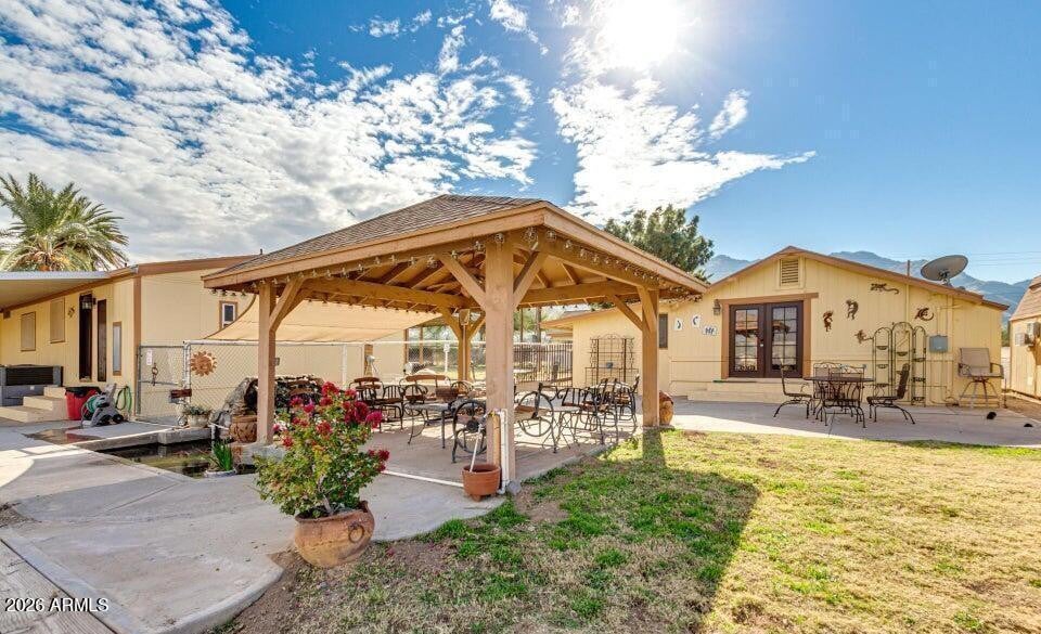 3232 W Carver Road