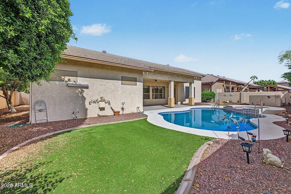 Photo of 6125 W Kimberly Way, Glendale, AZ 85308 (MLS # 7090797)
