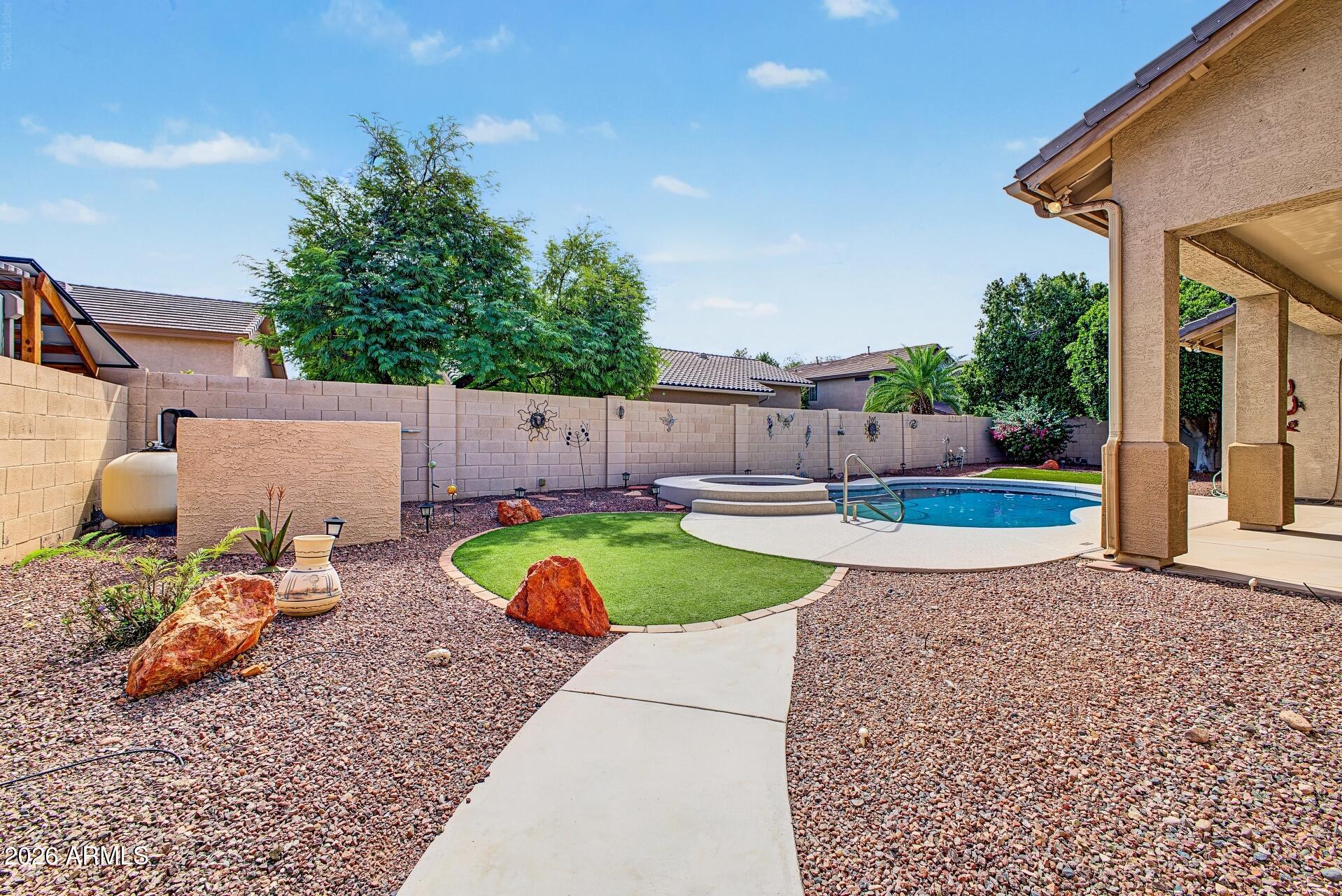 6125 W KIMBERLY Way