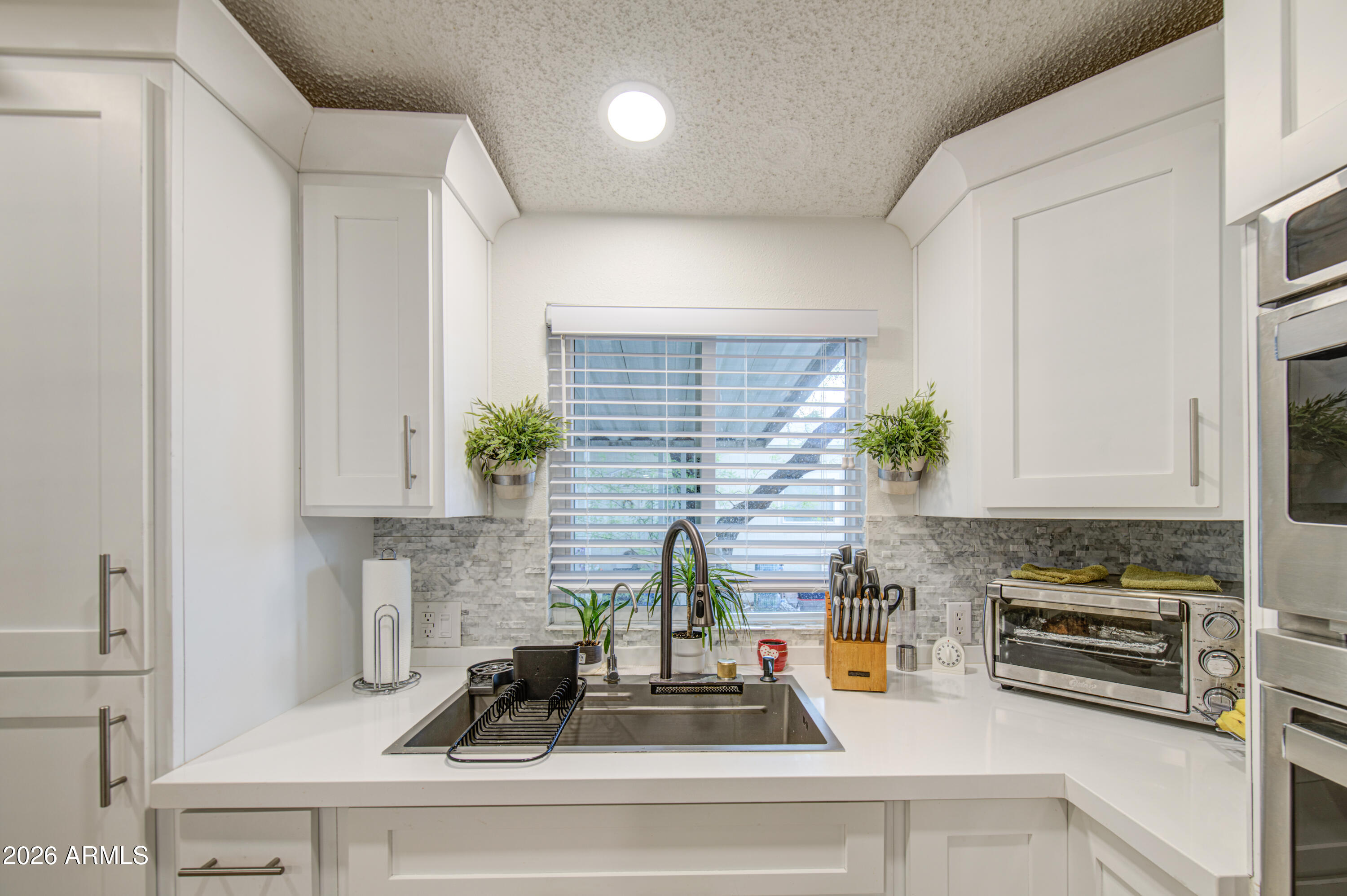 2000 S Apache Road 61