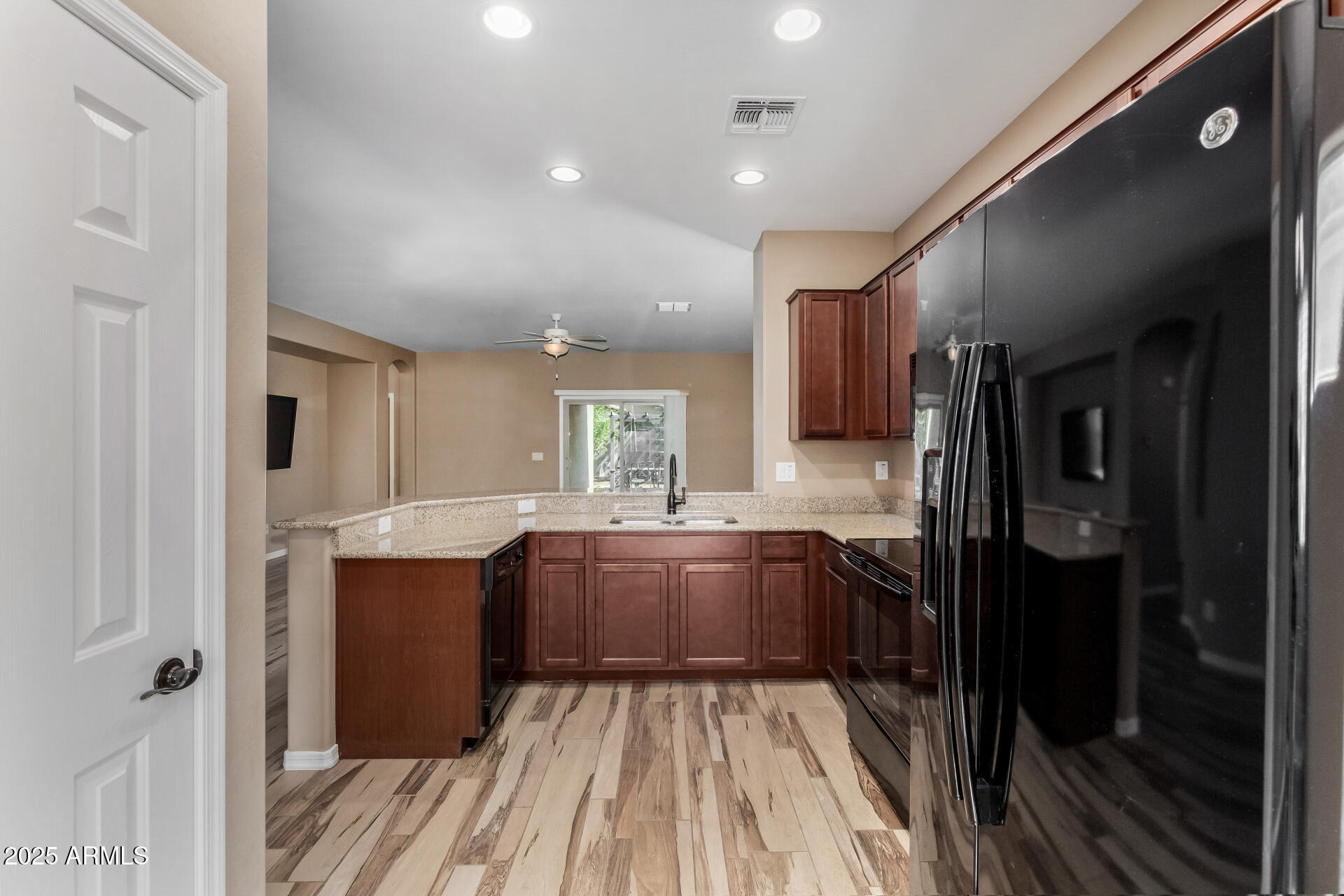 1500 W PRINCESS TREE Avenue
