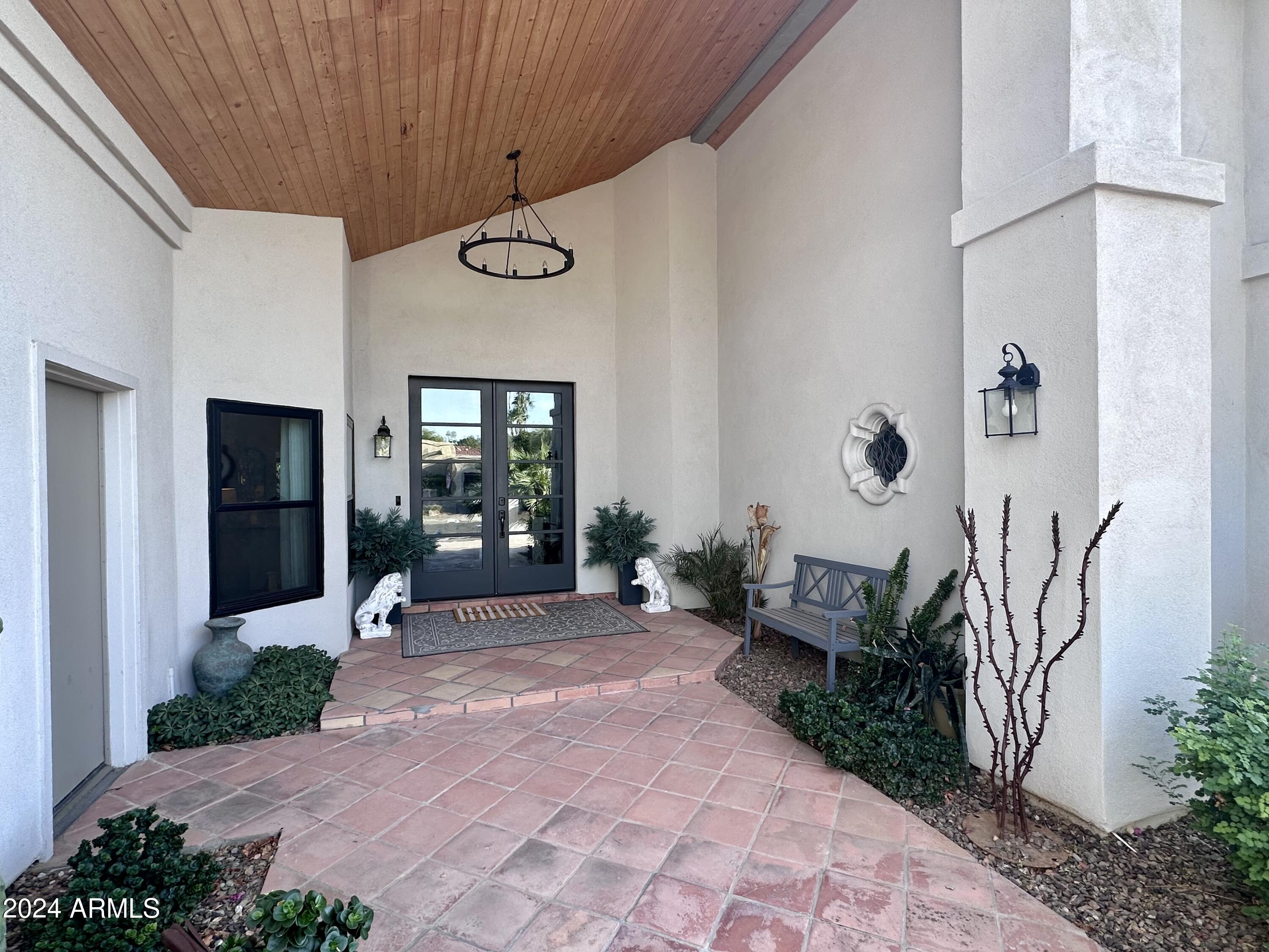 7627 E TURQUOISE Avenue