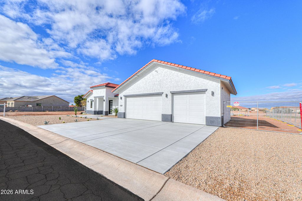 Photo of 15030 S Indian Bend Lane, Arizona City, AZ 85123 (MLS # 6936350)