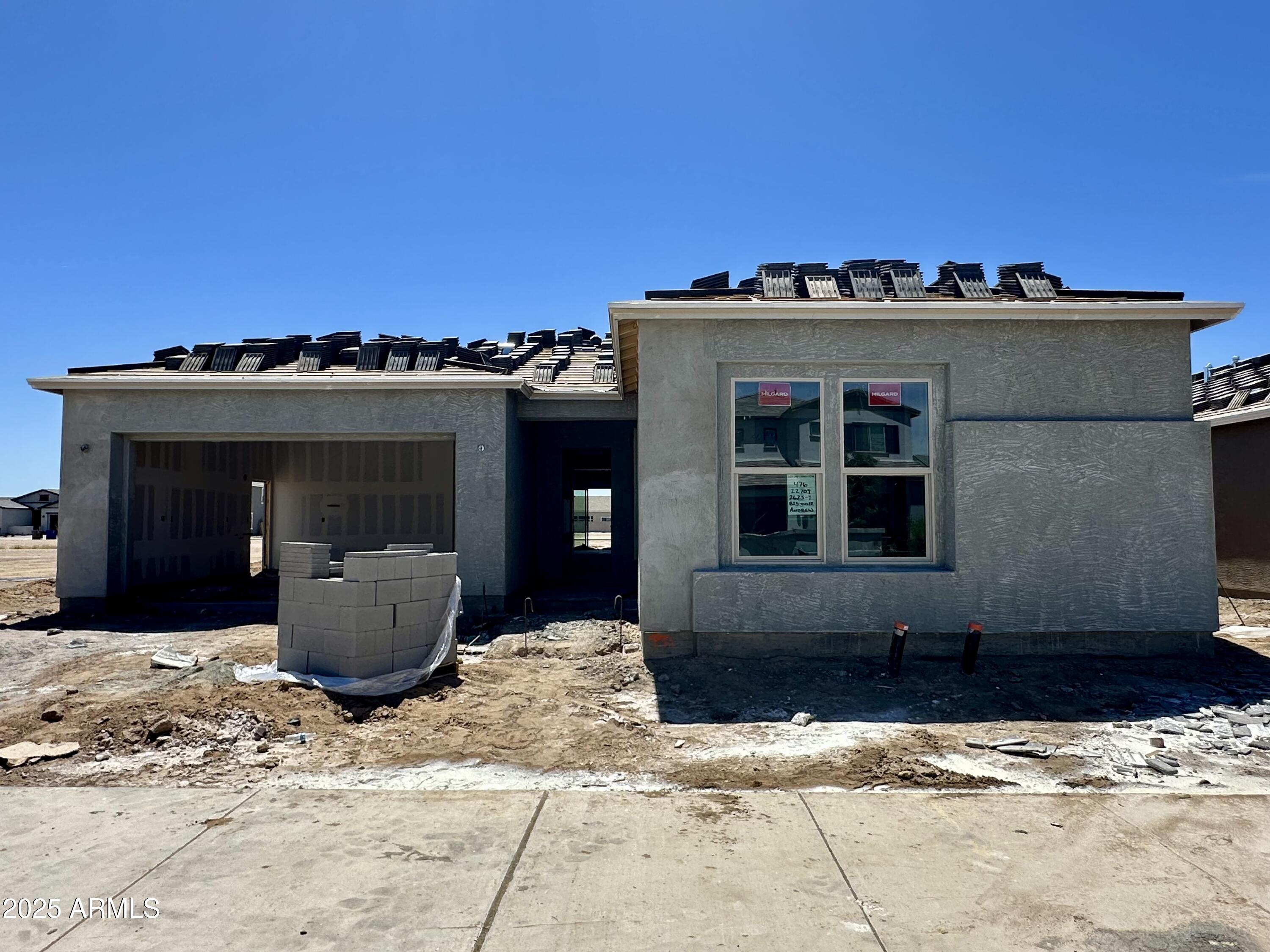 22709 E SADDLE Way