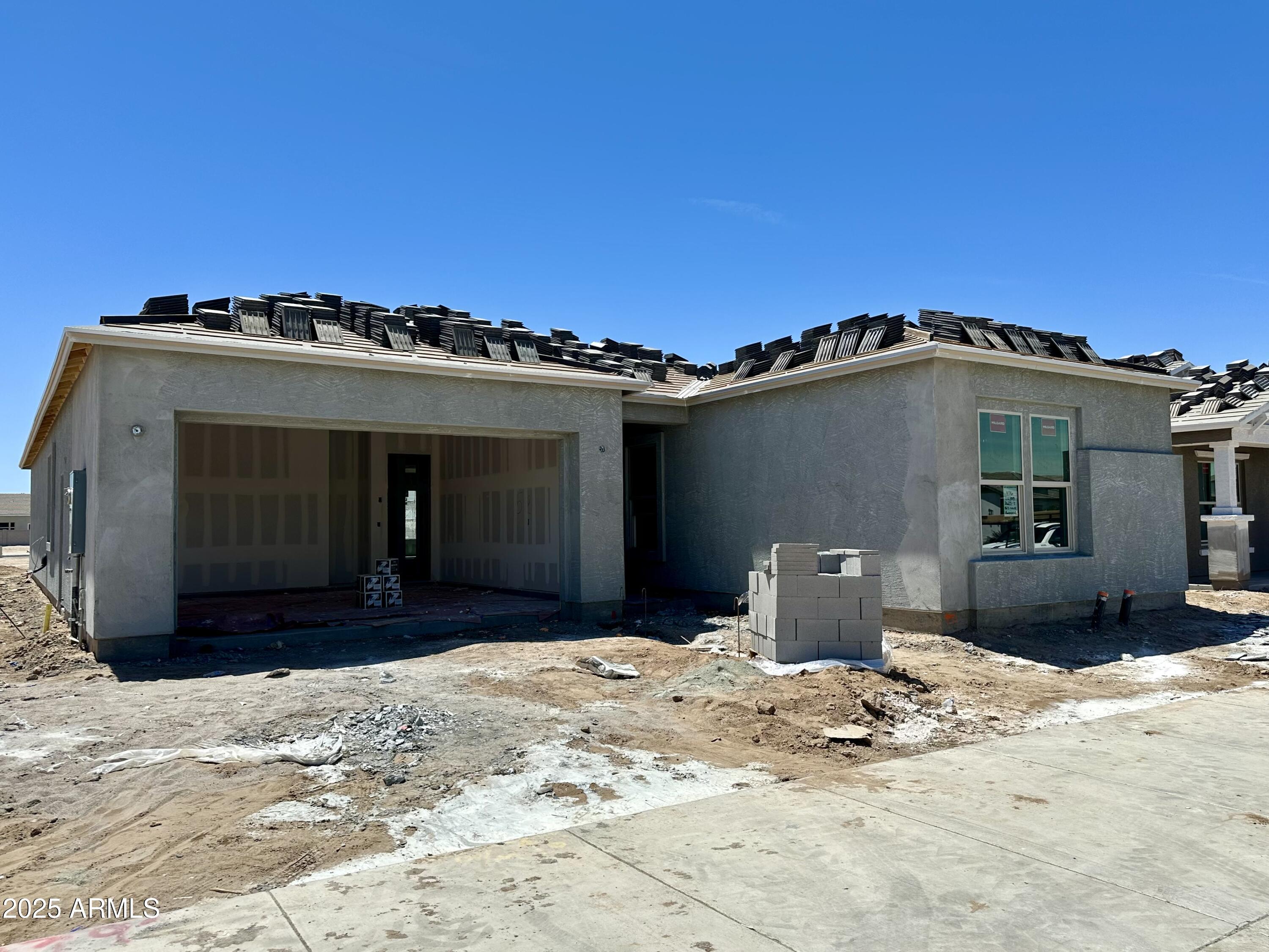 22709 E SADDLE Way