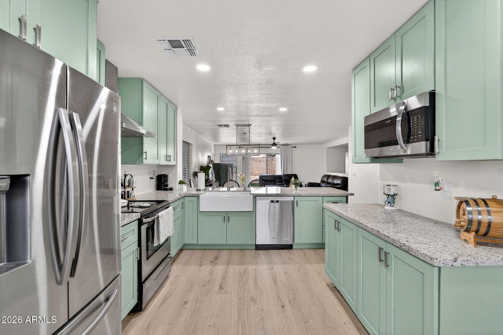 Photo of 10830 W Louise Drive, Peoria, AZ 85373 (MLS # 6985866)