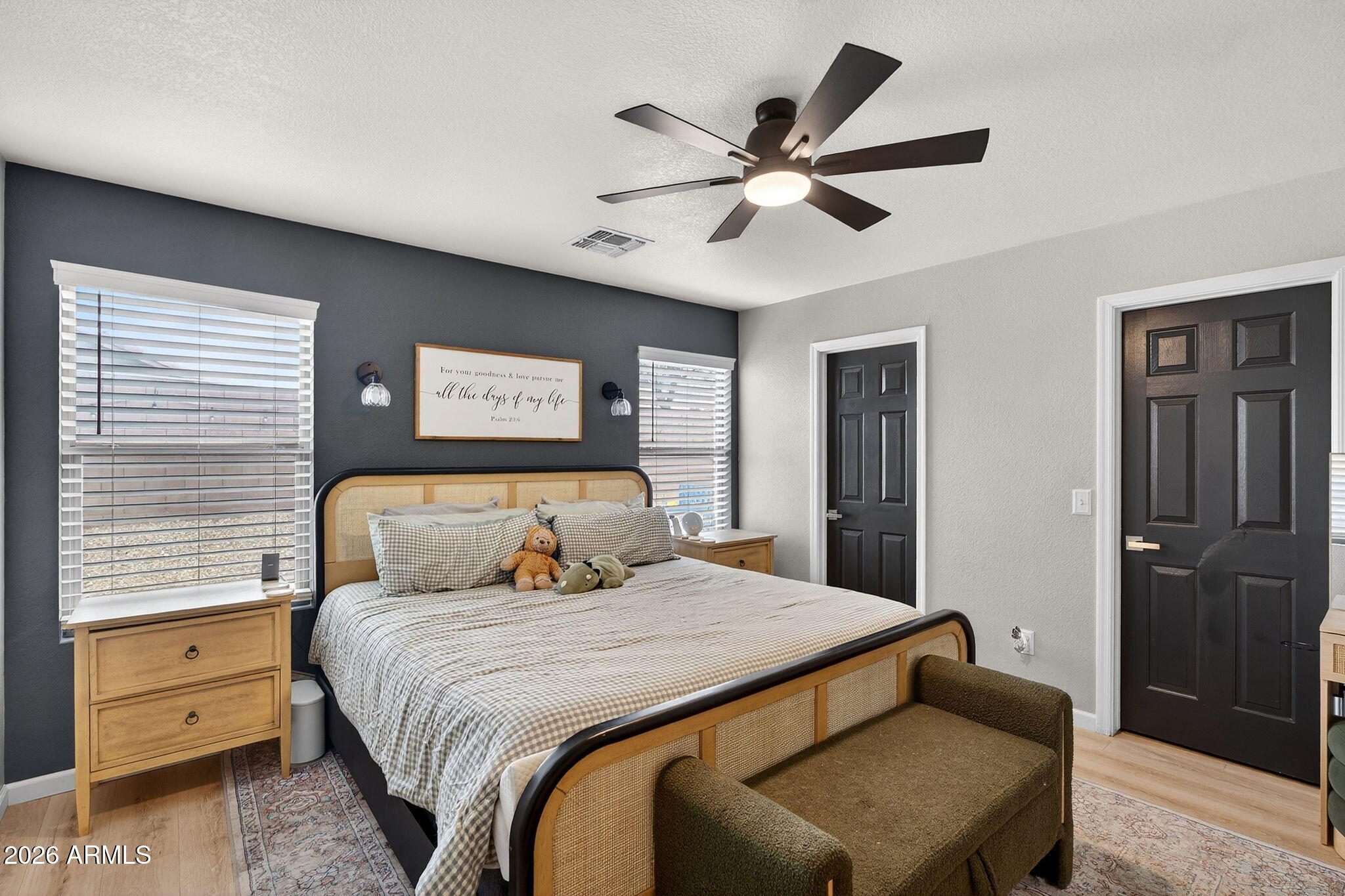 10830 W LOUISE Drive